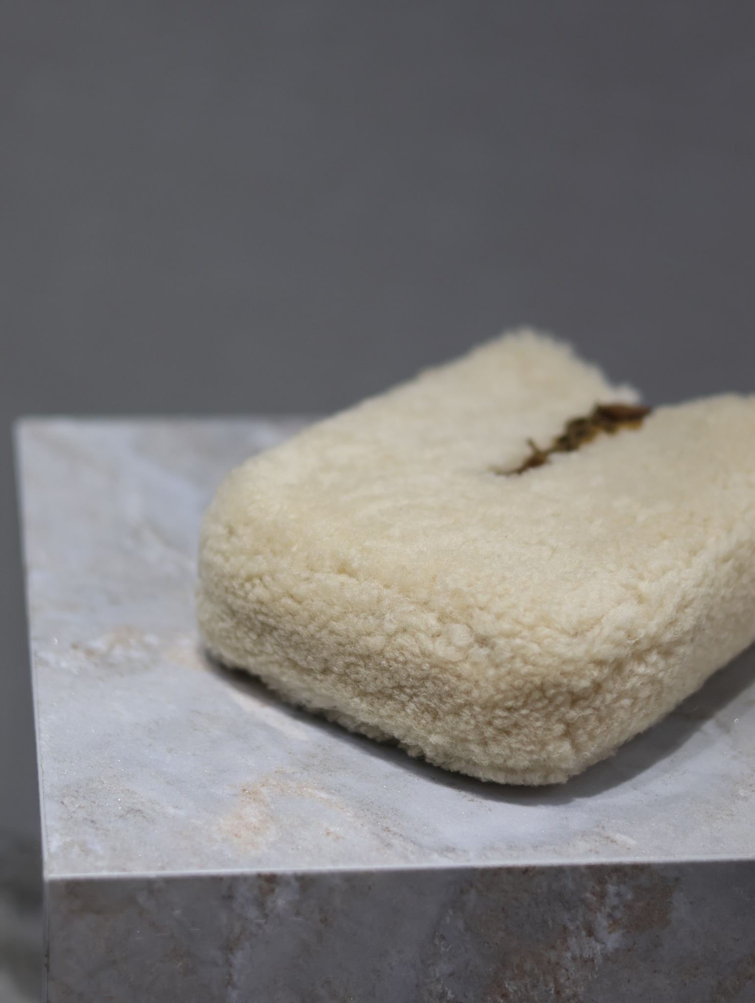 [TOP] Yves Saint Laurent YSL Lamb's Wool Mini Le 5A7 Bag 18×13.5×3.5cm - Beige&GHW