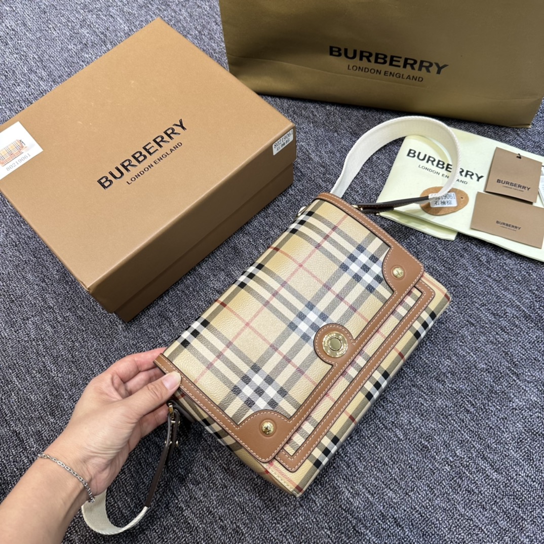 [TOP] BURBERRY Note Bag Classic Plaid 25 x 8.5 x 18cm - Beige