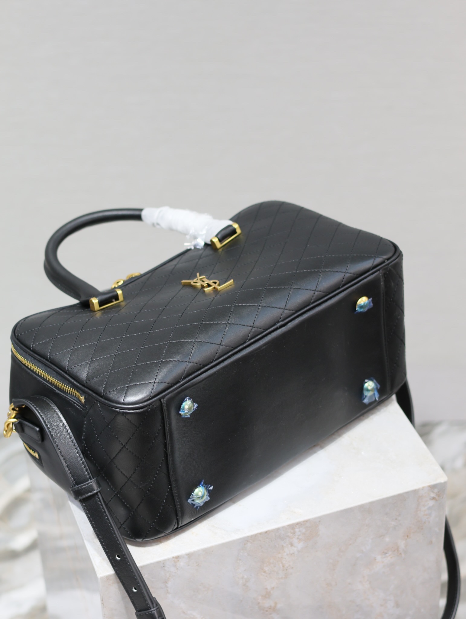 [TOP] Yves Saint Laurent YSL New Liya Retro Luggage Bag 31x16x13cm - Black&GHW