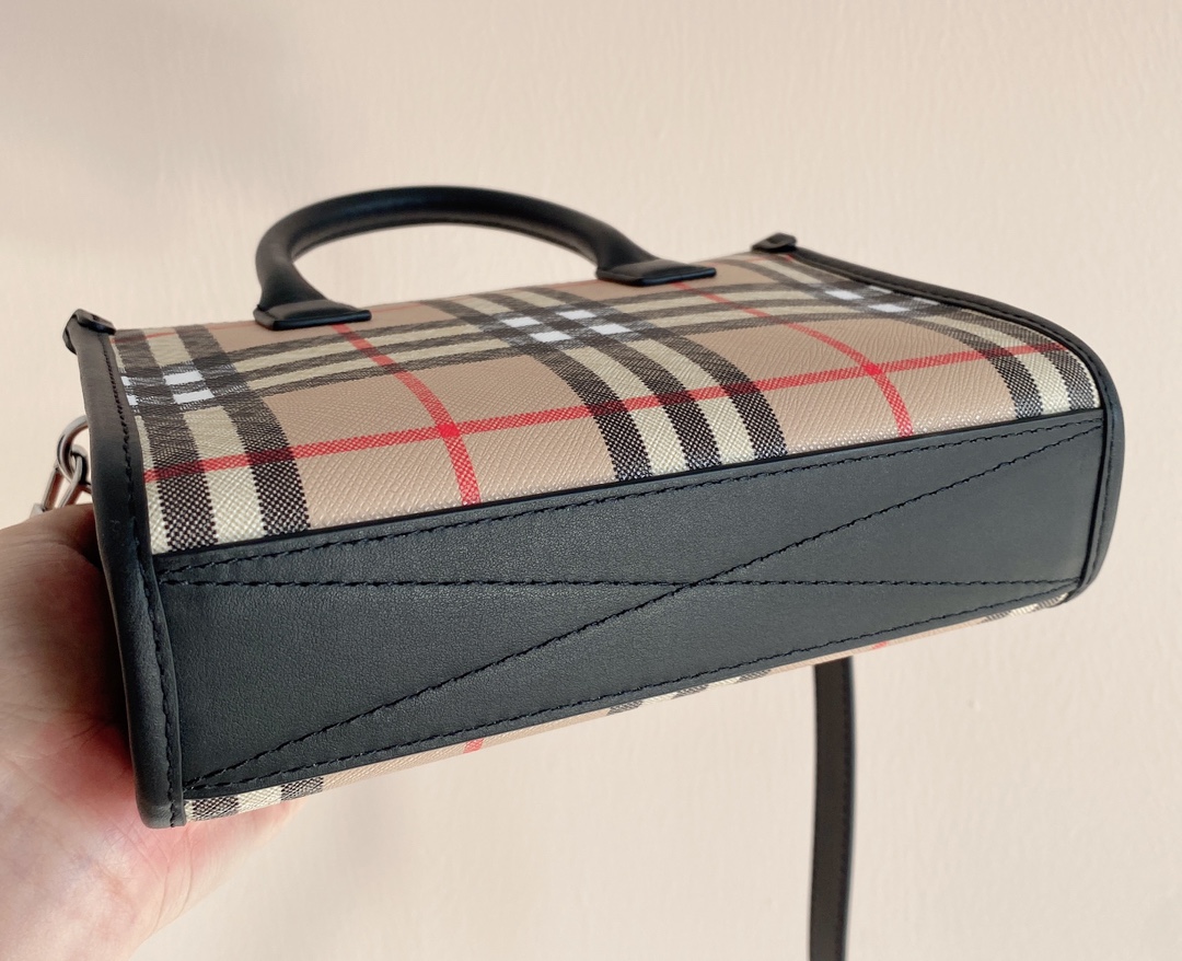 [TOP] BURBERRY Tote Bag Mini 19.5x14x6.5cm - Beige