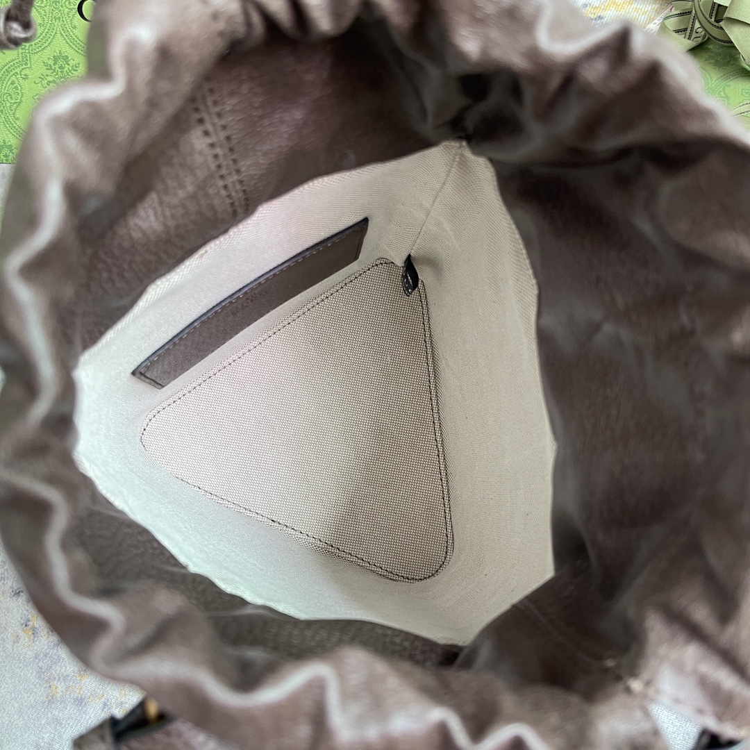 [TOP] GUCCI Triangle Mini Bucket Bag 18x16x6cm - Brown&GHW