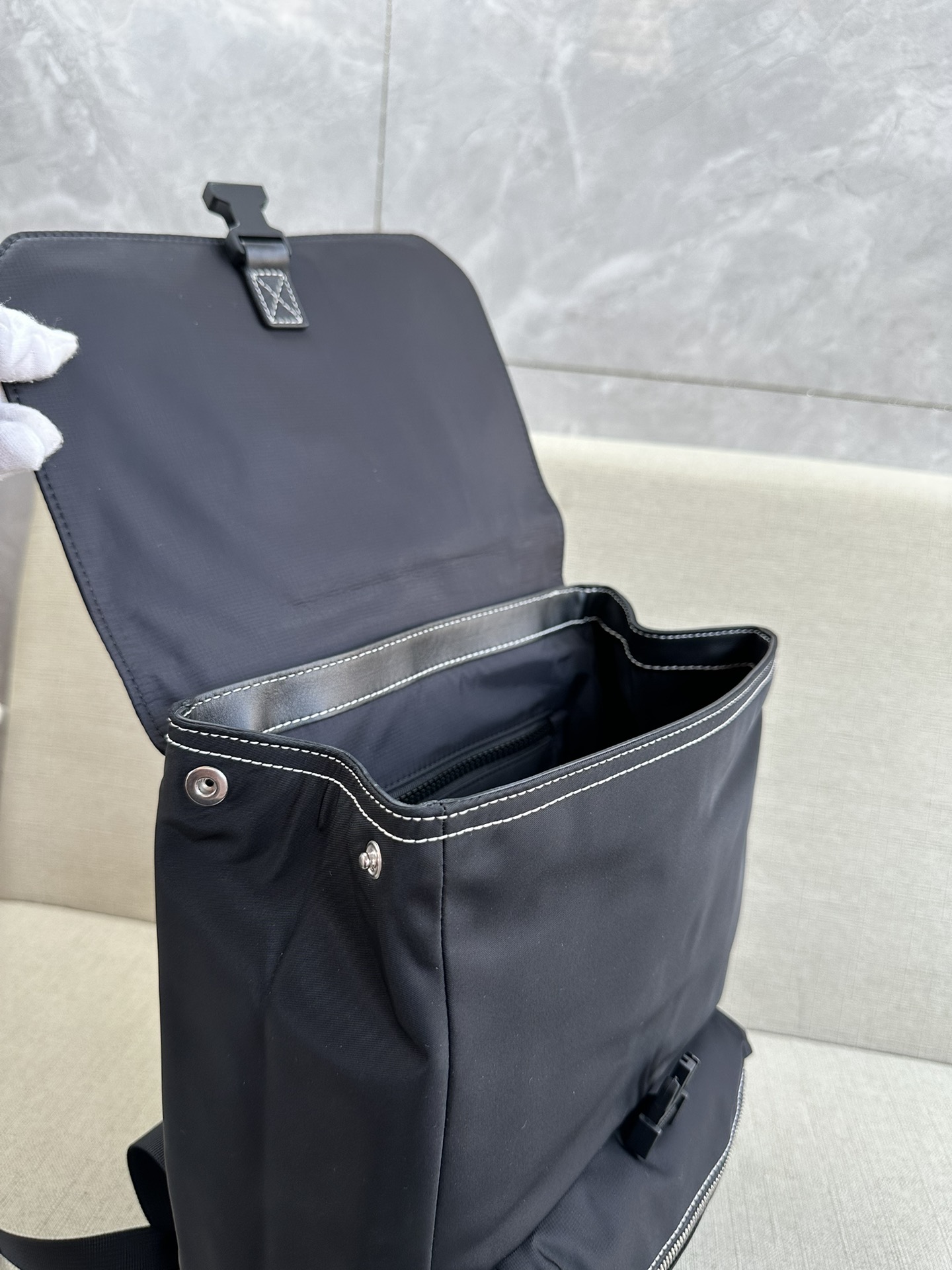 [TOP] BURBERRY Backpack Checkered and Cowhide 24x31x10cm - Black