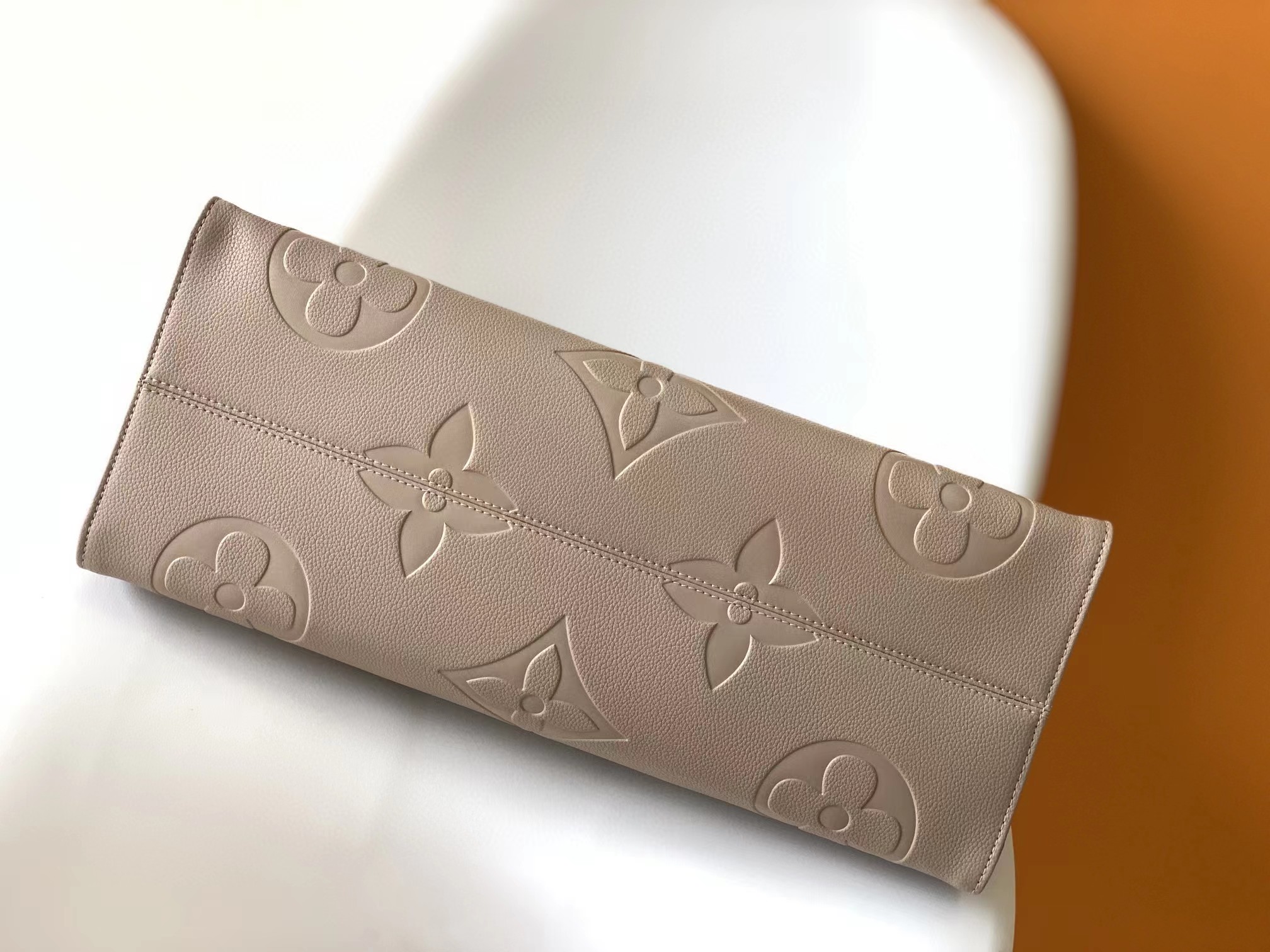 [TOP] Louis Vuitton LV On The Go Bag 41cm-Dark Beige