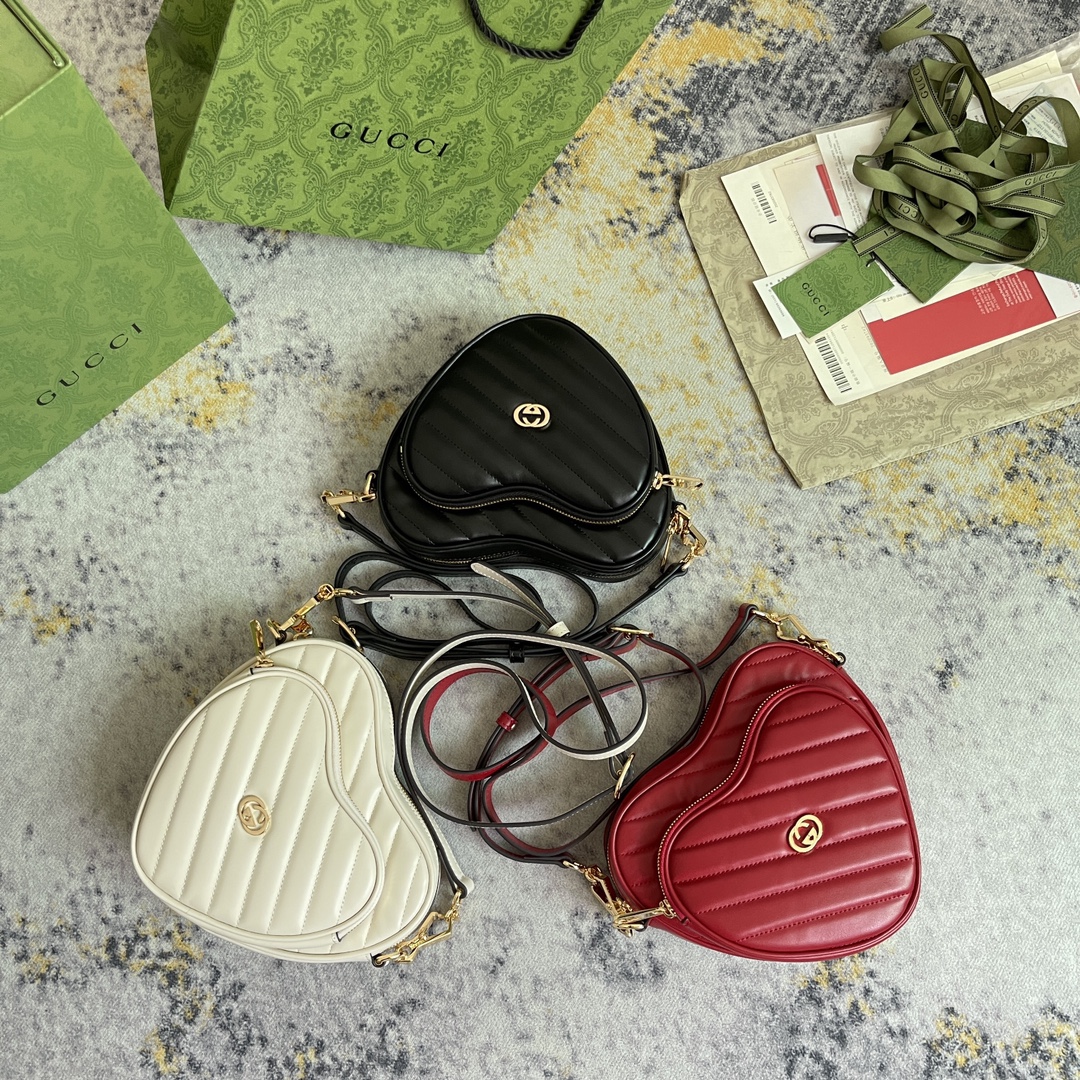 [TOP] GUCCI G*G Heart Shaped Leather Bag 20X17.5X6.5CM - Black