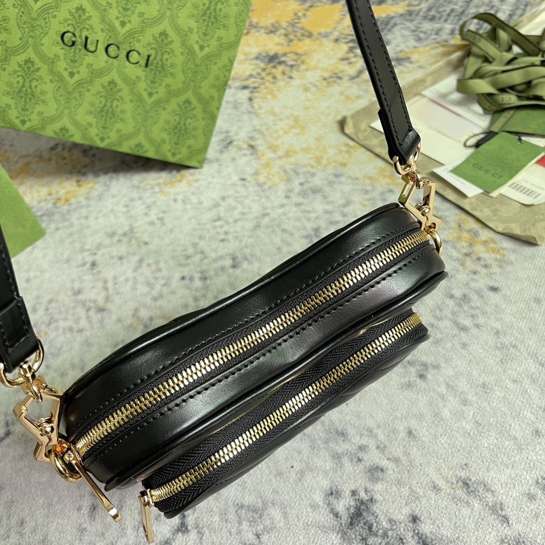 [TOP] GUCCI G*G Heart Shaped Leather Bag 20X17.5X6.5CM - Black