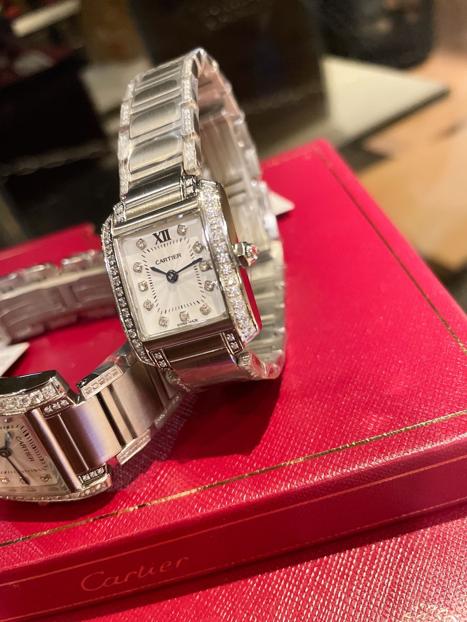 [TOP] Cartier French tank series Watch - 2 Sizes