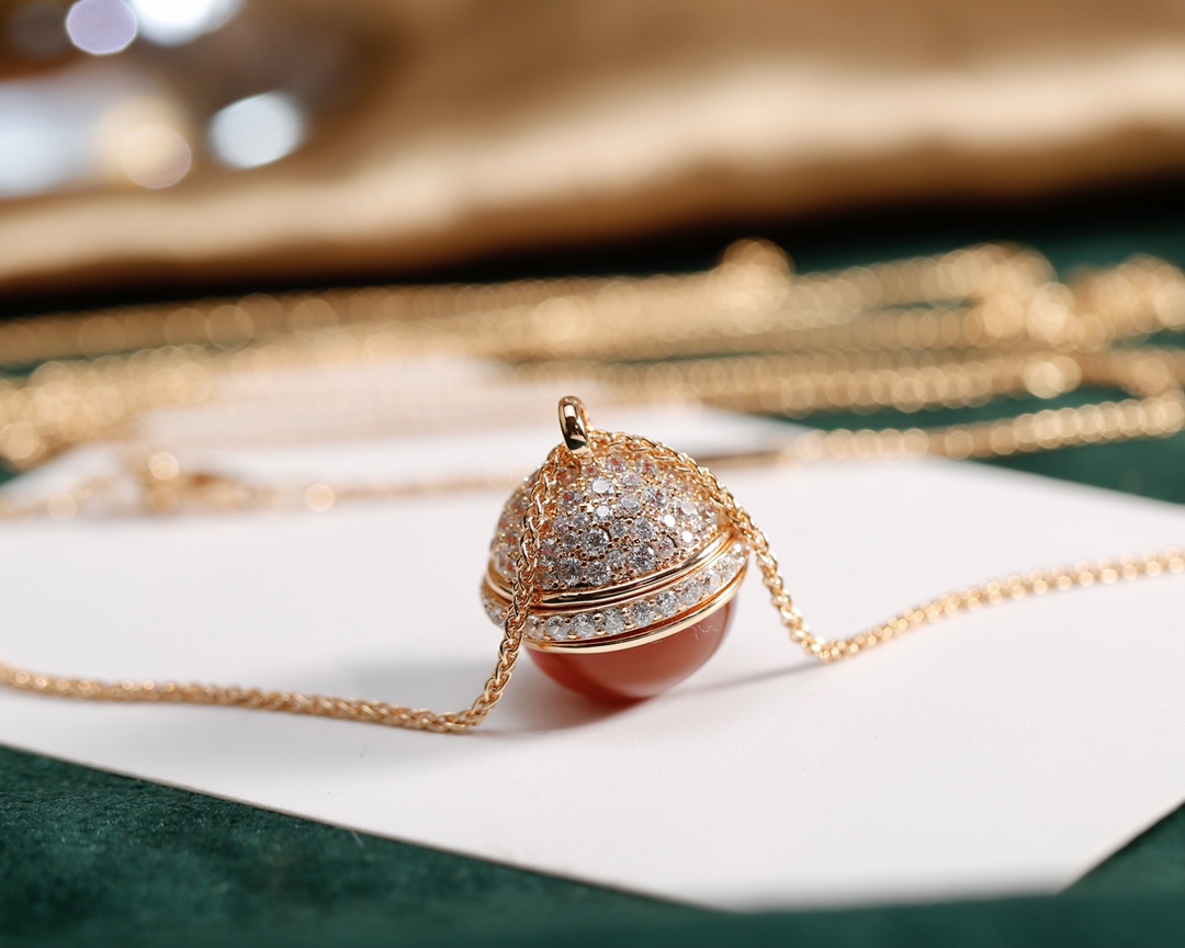 [TOP] PIAGET Possession Necklace - Rose Gold