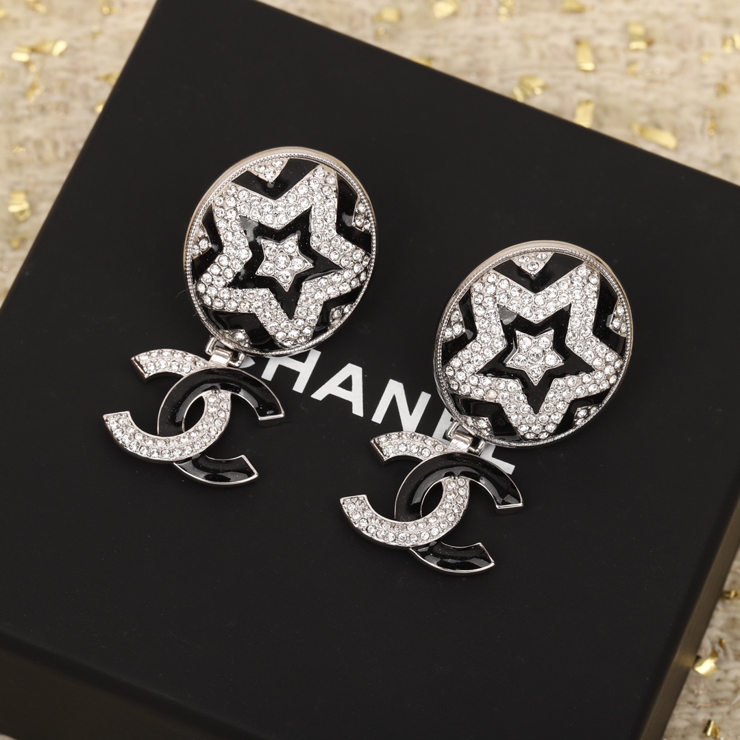 [TOP] CHANEL Five-pointed Star Double C Earrings