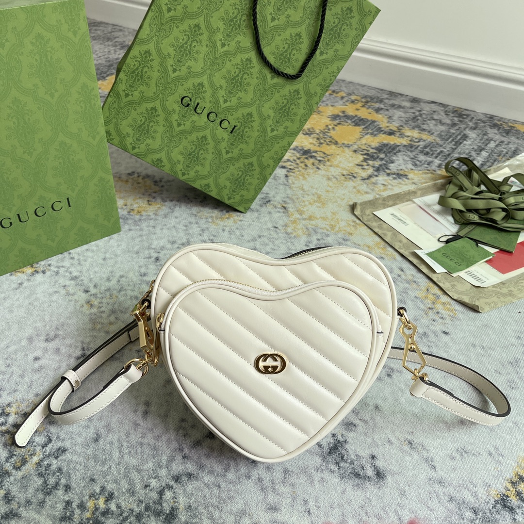 [TOP] GUCCI G*G Heart Shaped Leather Bag 20X17.5X6.5CM - Black