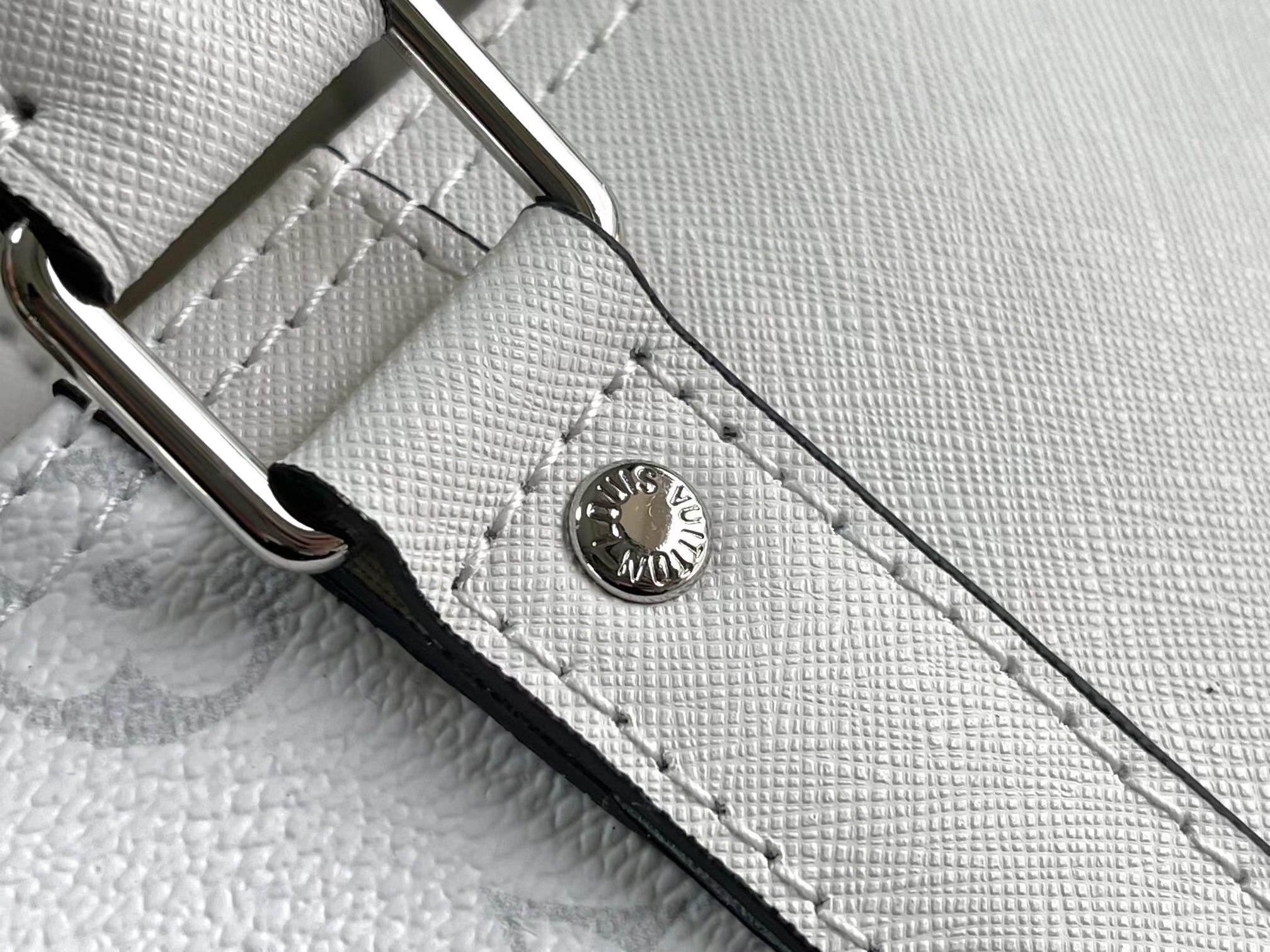 [TOP] Louis Vuitton LV Loui$ Vu!tt Keepall Full Leather Handbag 50 CM