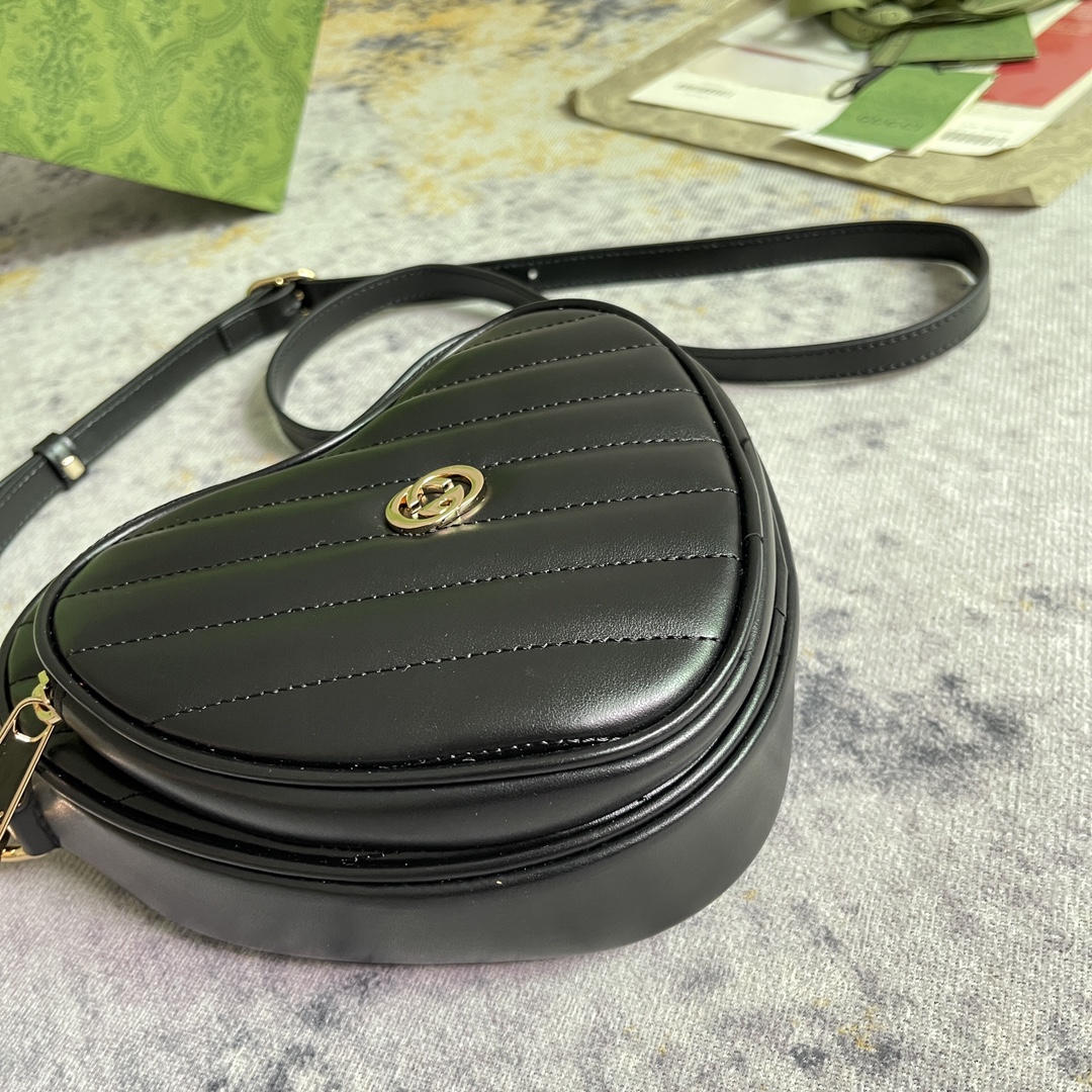 [TOP] GUCCI G*G Heart Shaped Leather Bag 20X17.5X6.5CM - Black
