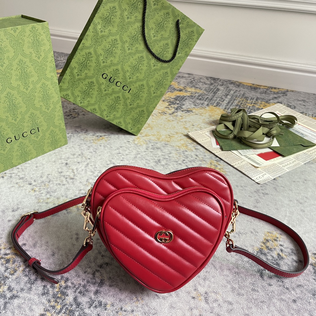 [TOP] GUCCI G*G Heart Shaped Leather Bag 20X17.5X6.5CM - Black