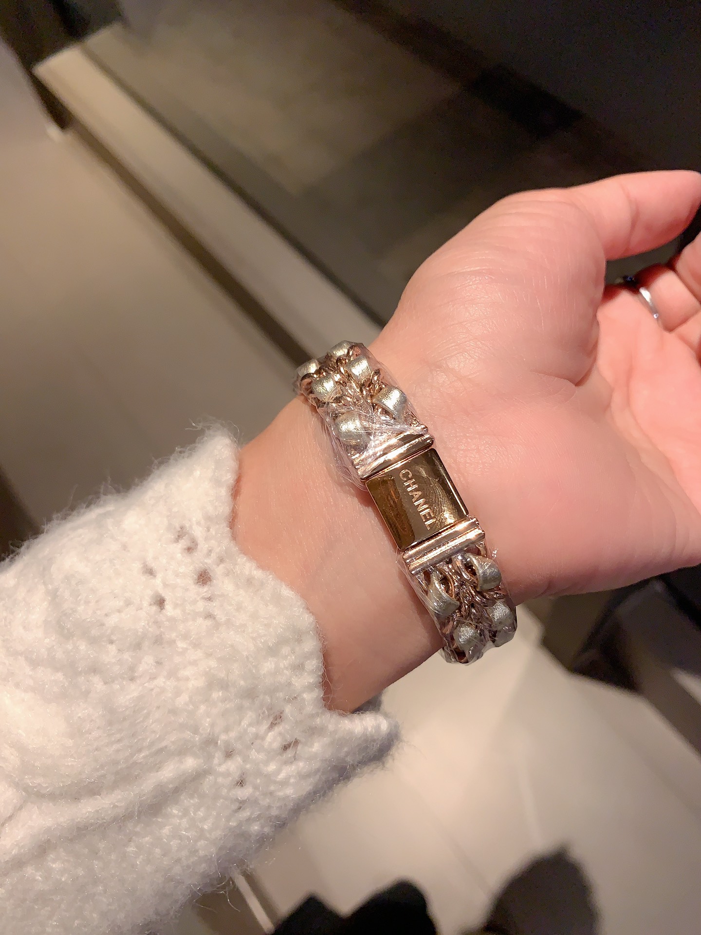 [TOP] CHANEL PREMIÈRE CHAÎNE Watch 21x26 CM