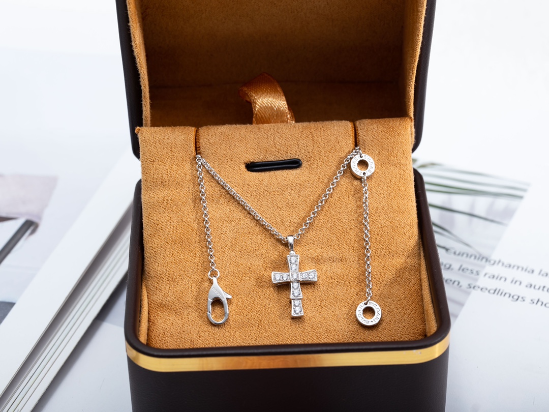 [TOP] BVLGARI Snake Bone Cross Necklace - Silver