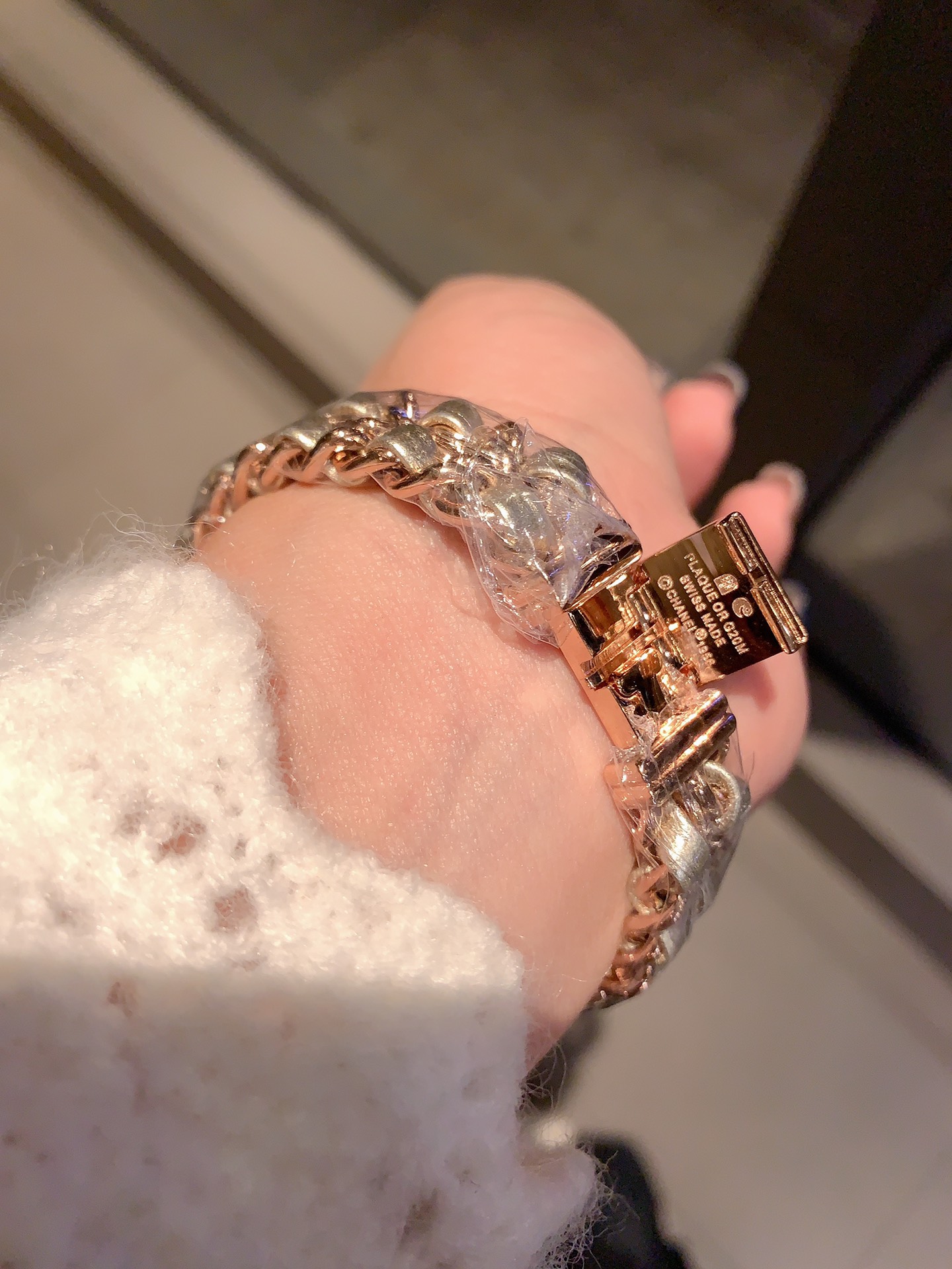 [TOP] CHANEL PREMIÈRE CHAÎNE Watch 21x26 CM