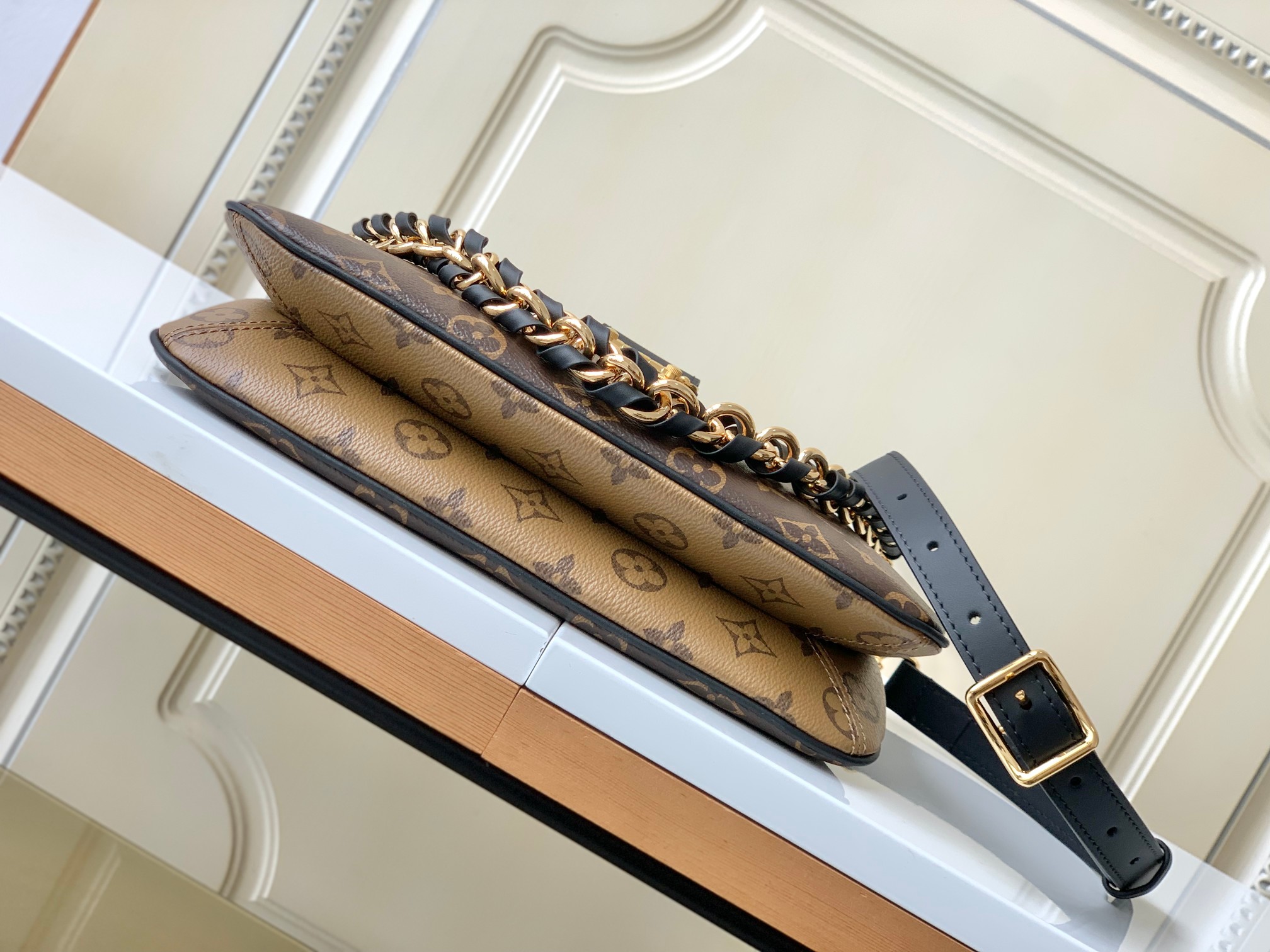 [TOP] Louis Vuitton LV  Made Of Canvas And Leather 29*19*9cm - Black Brown