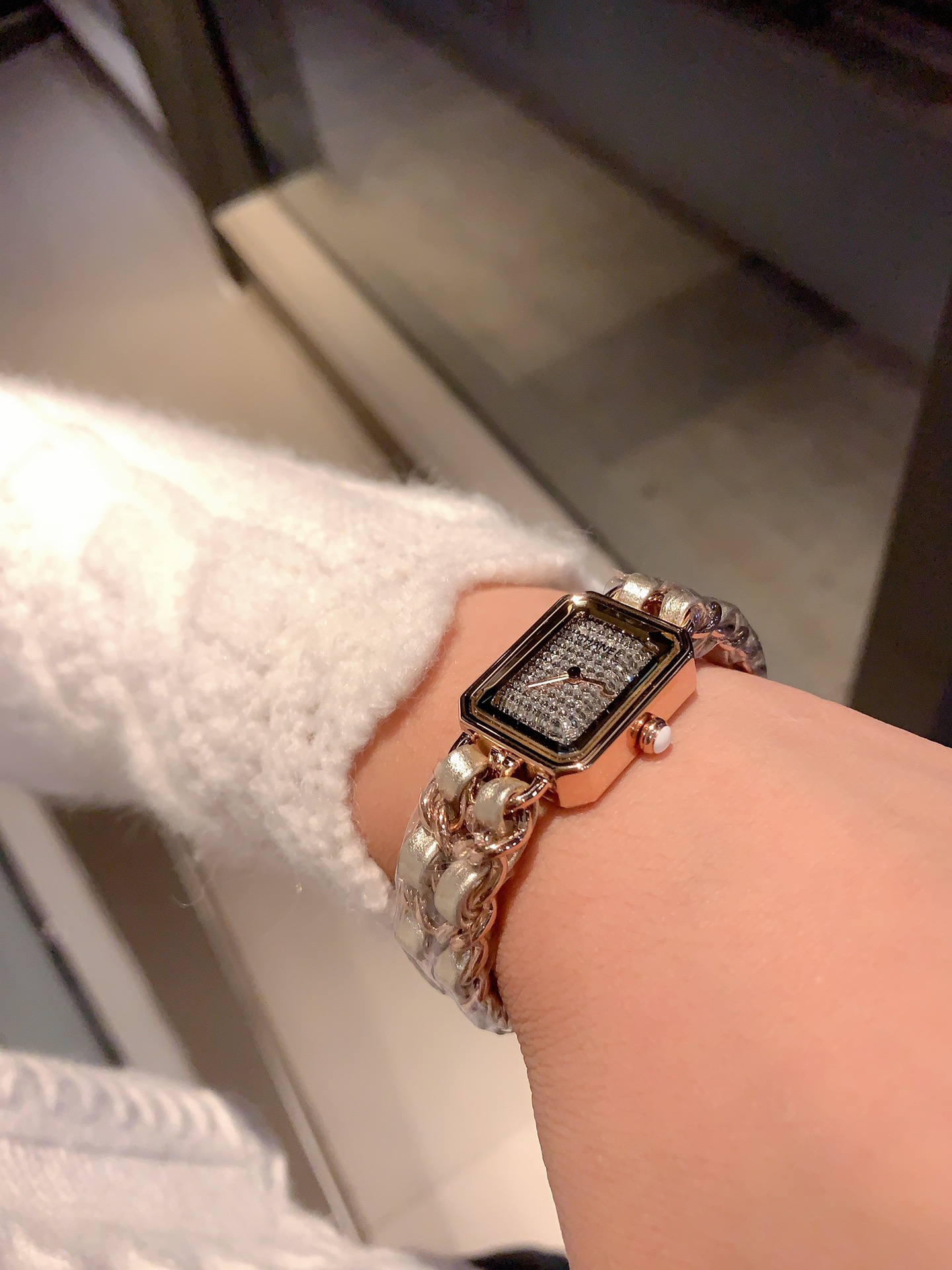 [TOP] CHANEL PREMIÈRE CHAÎNE Watch 21x26 CM