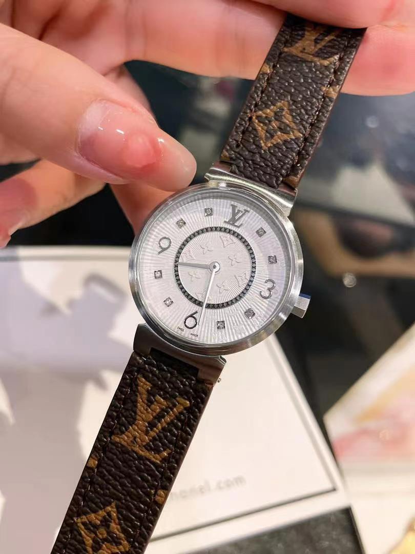 [TOP] Louis Vuitton LV Swiss Quartz Movement Watch 34mm - 3 Colours