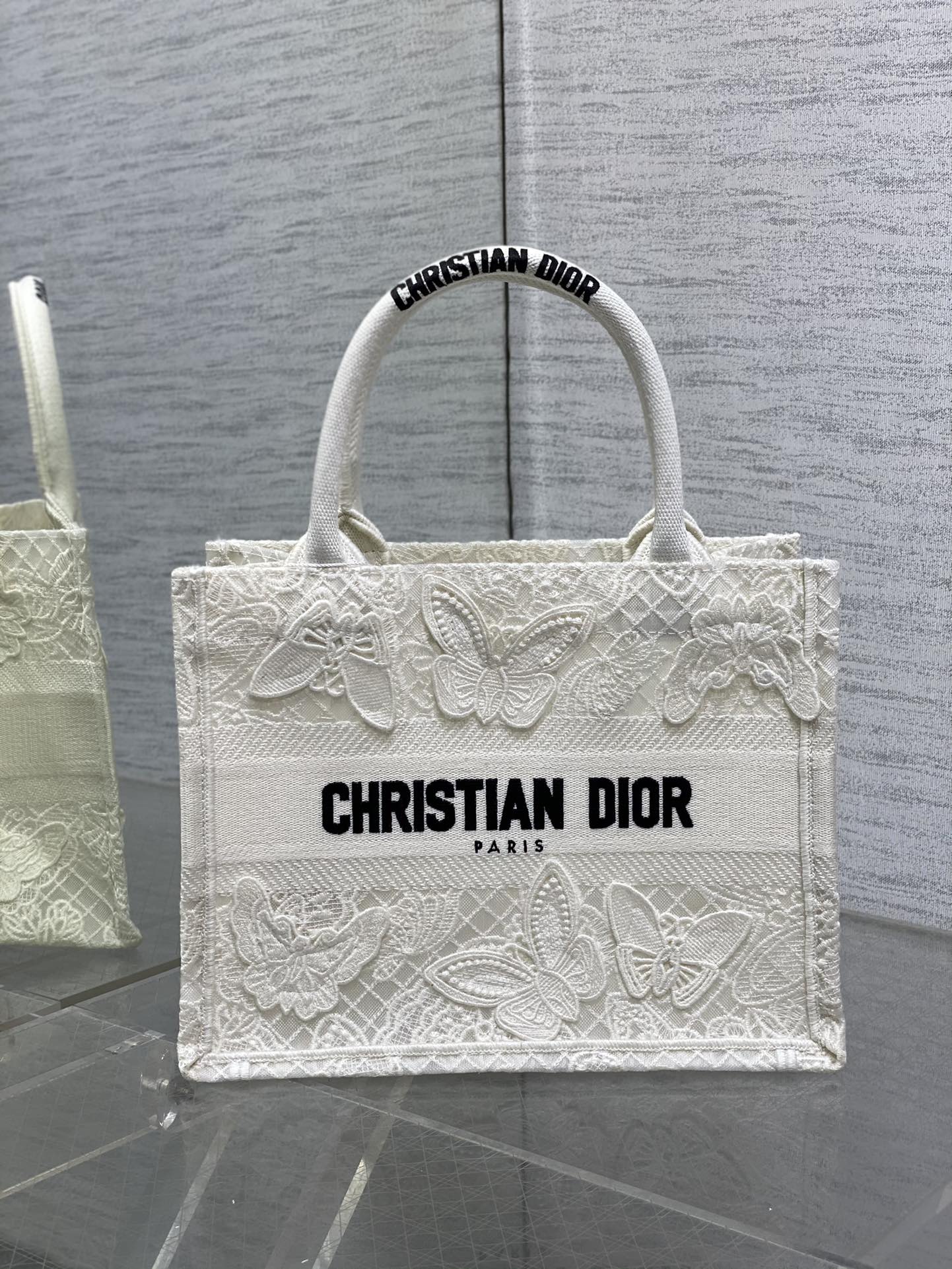 [TOP] Christian Dior Lace Butterfly Flower Tote Bags 26cm/36cm - 2 Sizes - 2 Colors