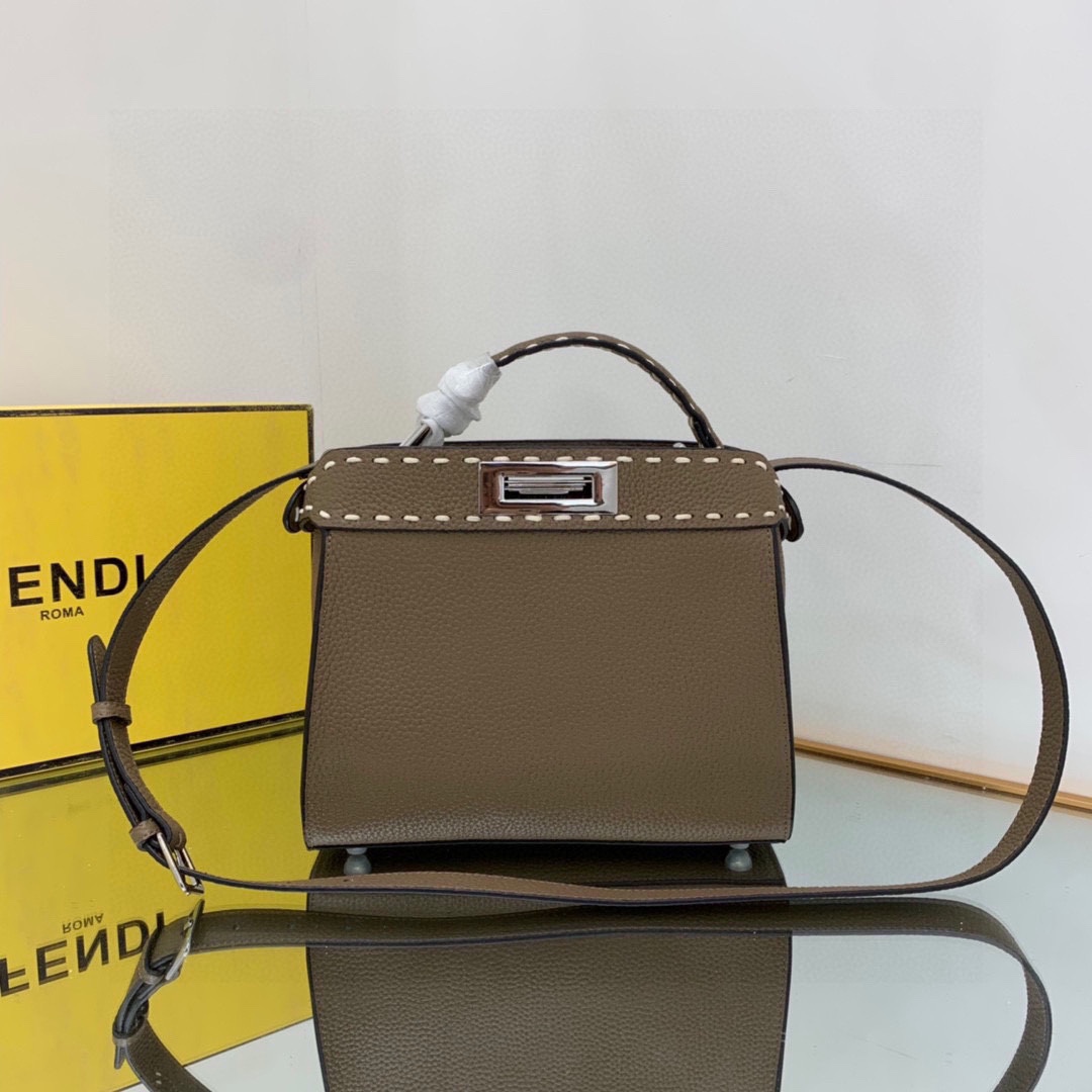 [TOP] FENDI Peekaboo X-Lite Kitten Bag - 23×18×11cm - Dark Grey