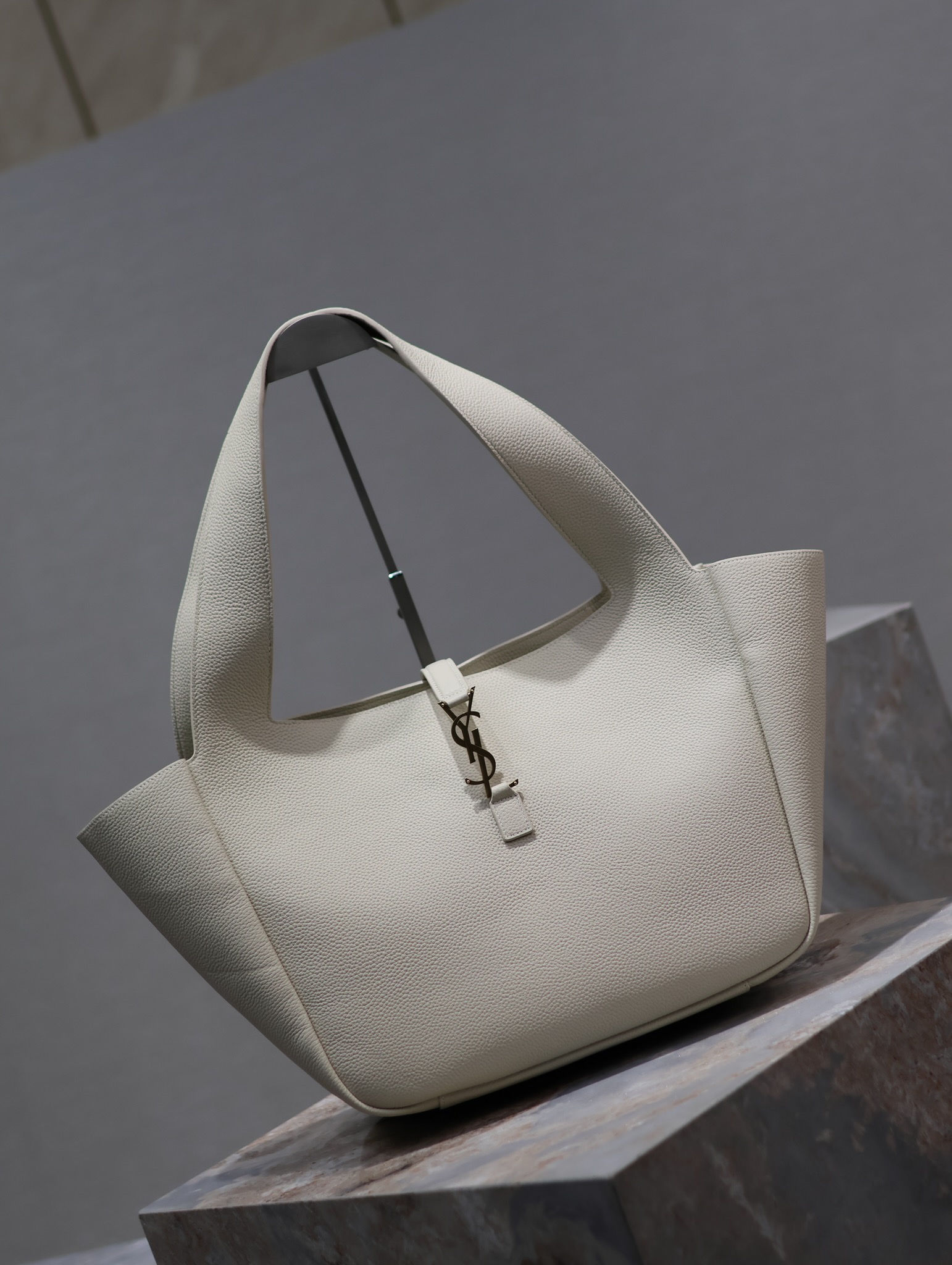 [TOP] Yves Saint Laurent YSL Leather Hobo Tote Bag 50×28×18cm - 2 Color&GHW