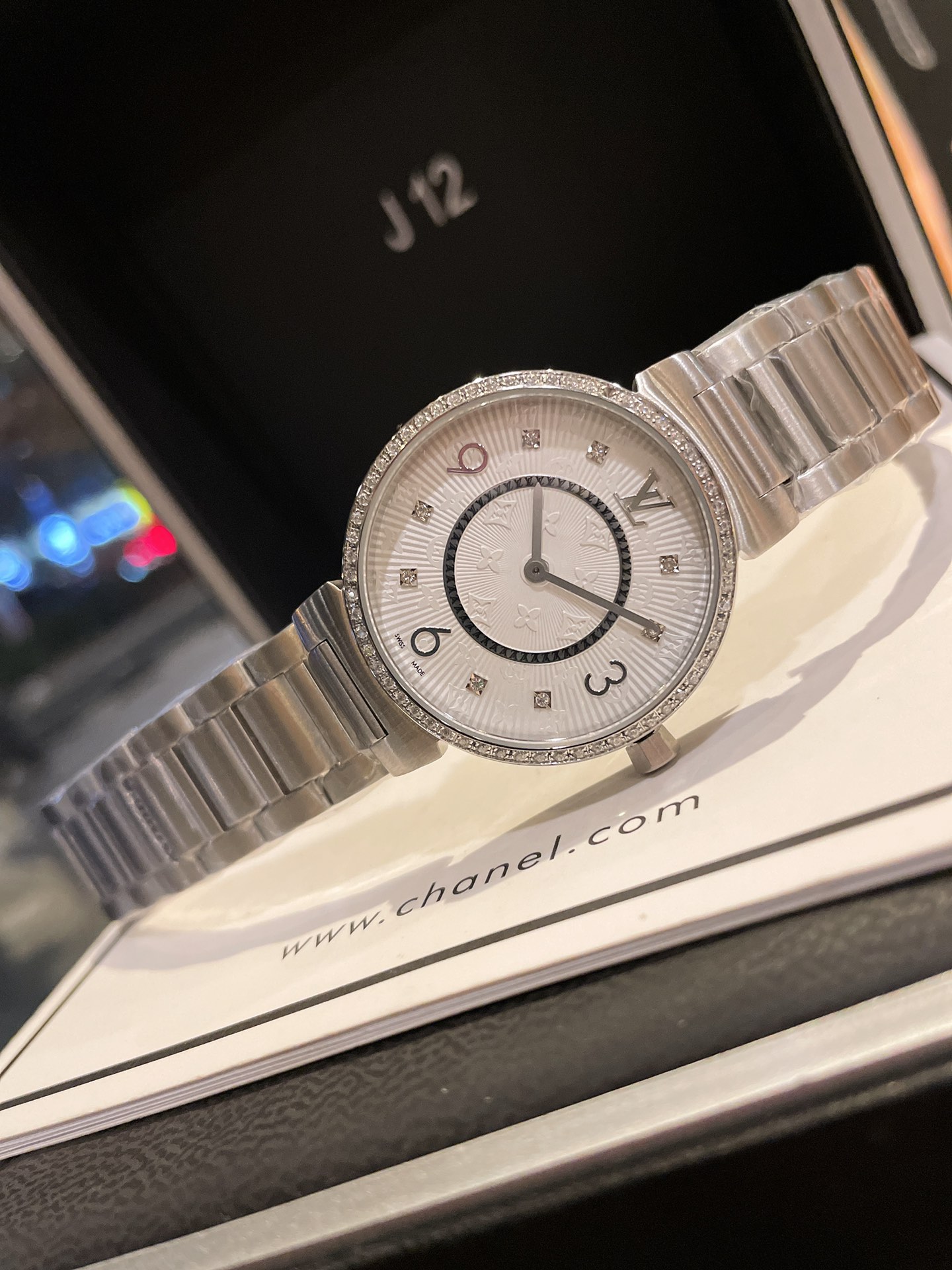 [TOP] Louis Vuitton LV Swiss Quartz Watch Leather 34mm - 3 Colours