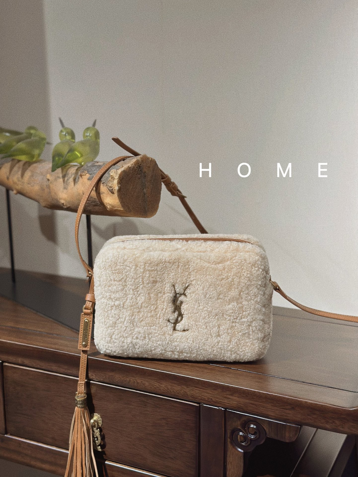 [TOP] Yves Saint Laurent YSL Lamb's Wool Lou Camera Bags - Beige