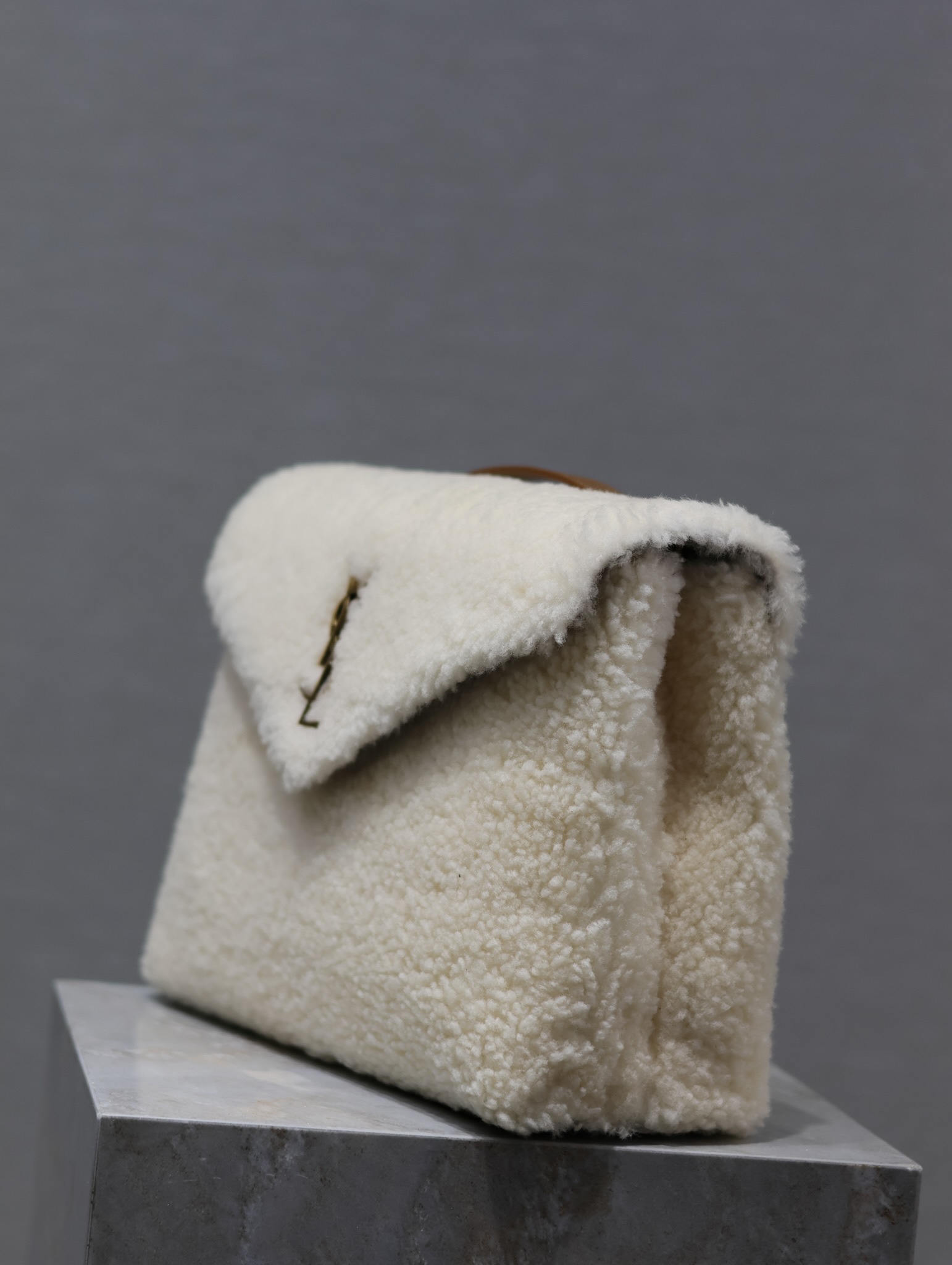 [TOP] Yves Saint Laurent YSL Lamb's Wool LouLou Bags - 3 Sizes