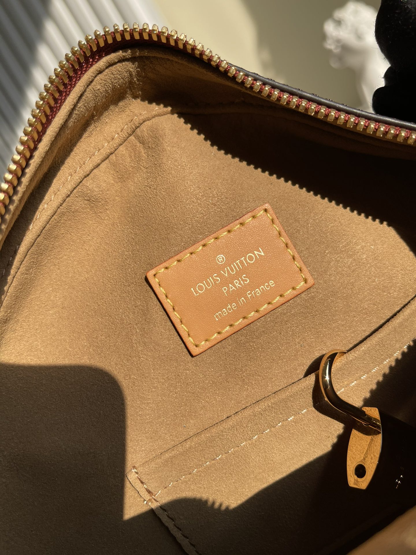 [TOP] Louis Vuitton LV Boite Chapeau Soul Handbag 20X22.5X8CM - Reverse Monogram