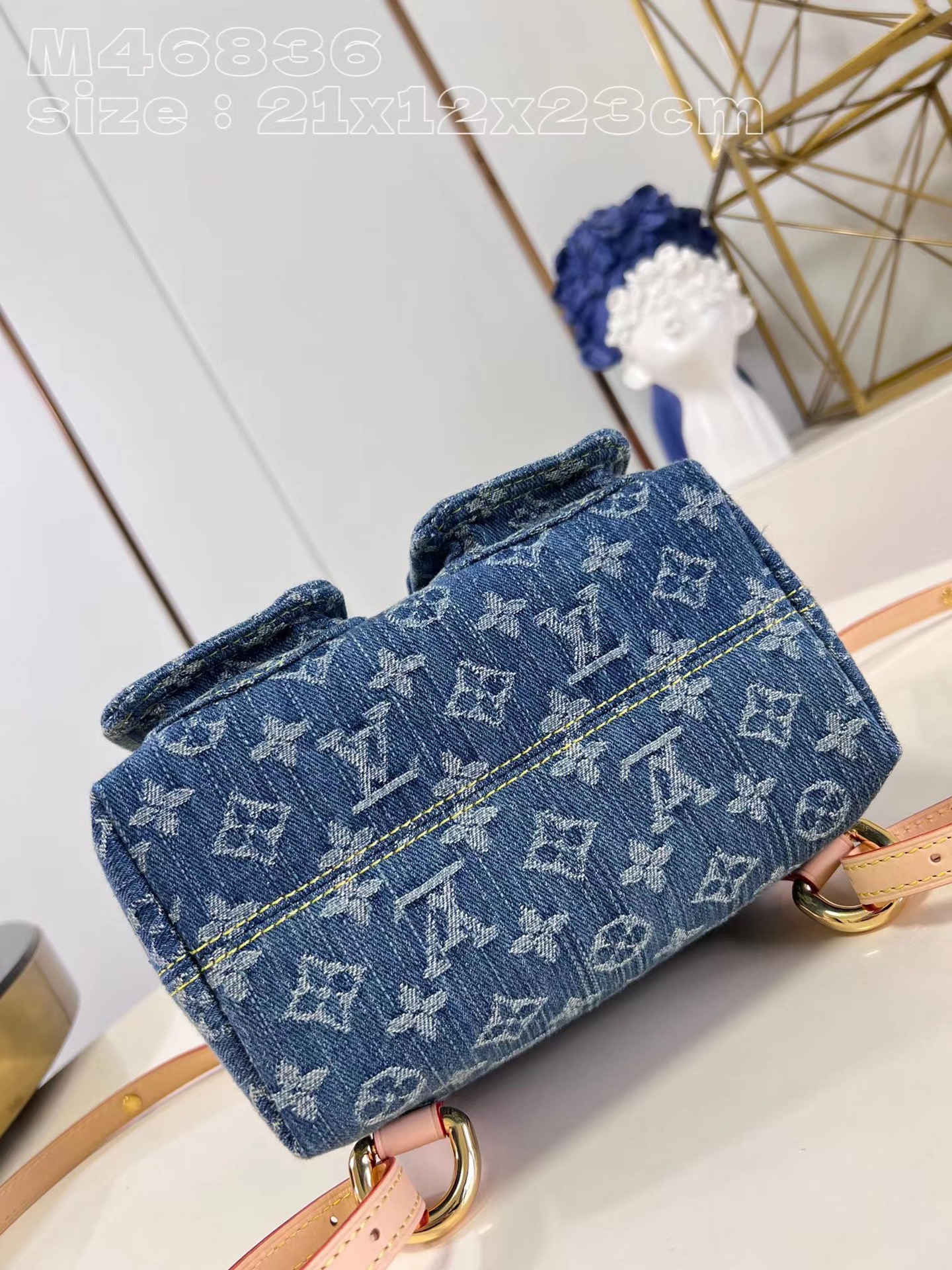 [TOP] Louis Vuitton LV Monogram Denim Canvas Venice Backpack - 21×12×23cm