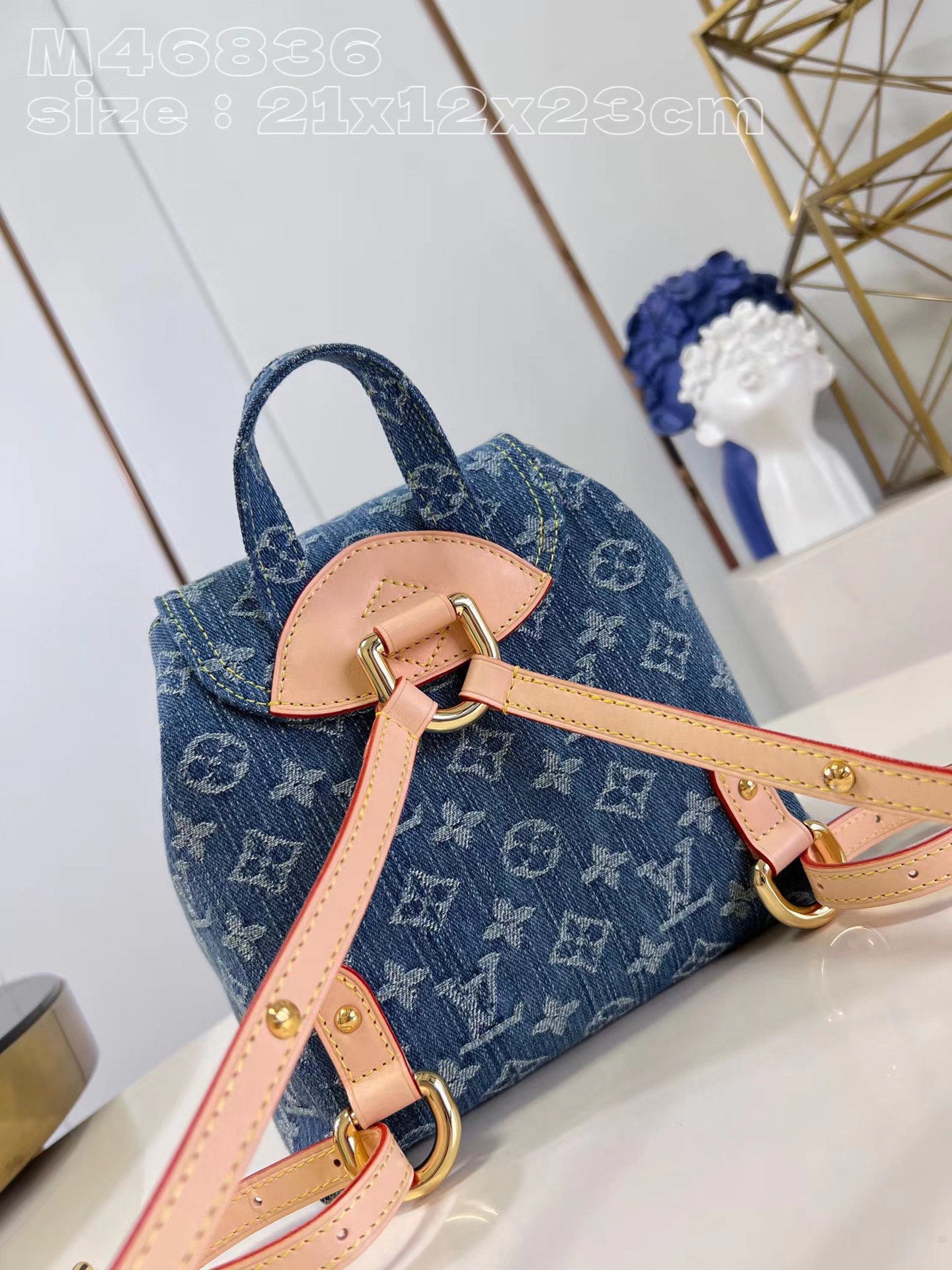 [TOP] Louis Vuitton LV Monogram Denim Canvas Venice Backpack - 21×12×23cm