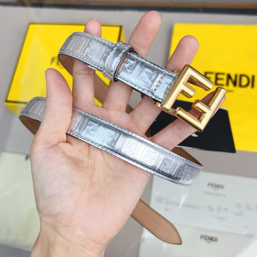 [TOP] FENDI Leather Embossed Waistband - Silvery - 2CM