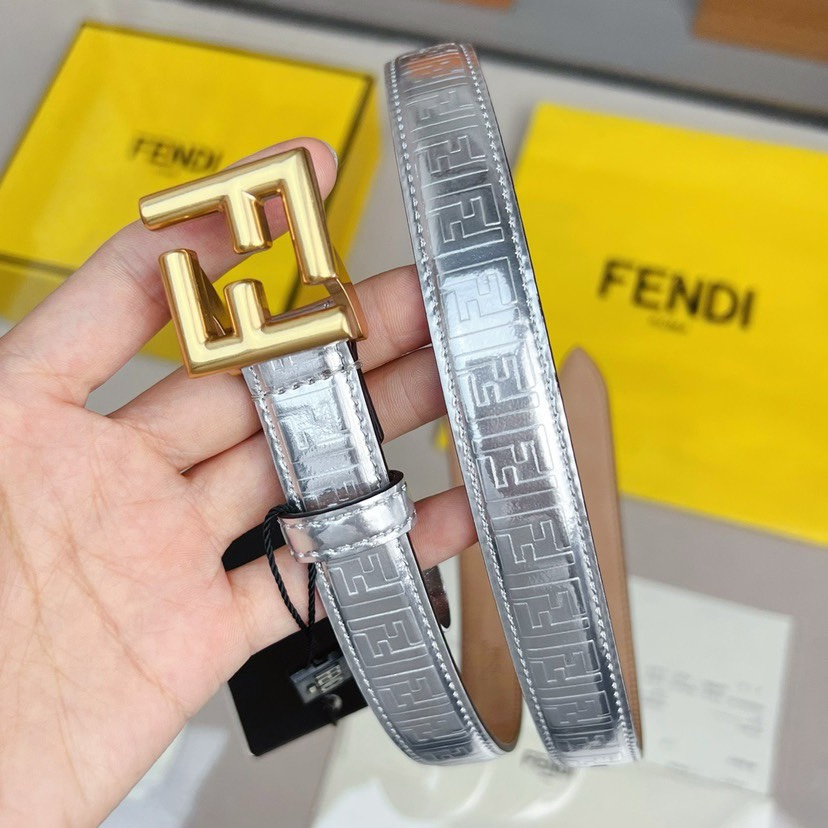 [TOP] FENDI Leather Embossed Waistband - Silvery - 2CM