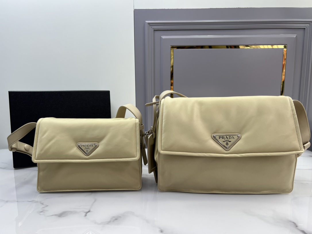 [Top] PRADA Messenger Bag Nylon 23x16x11cm/30x21.5x12cm - Desert Color