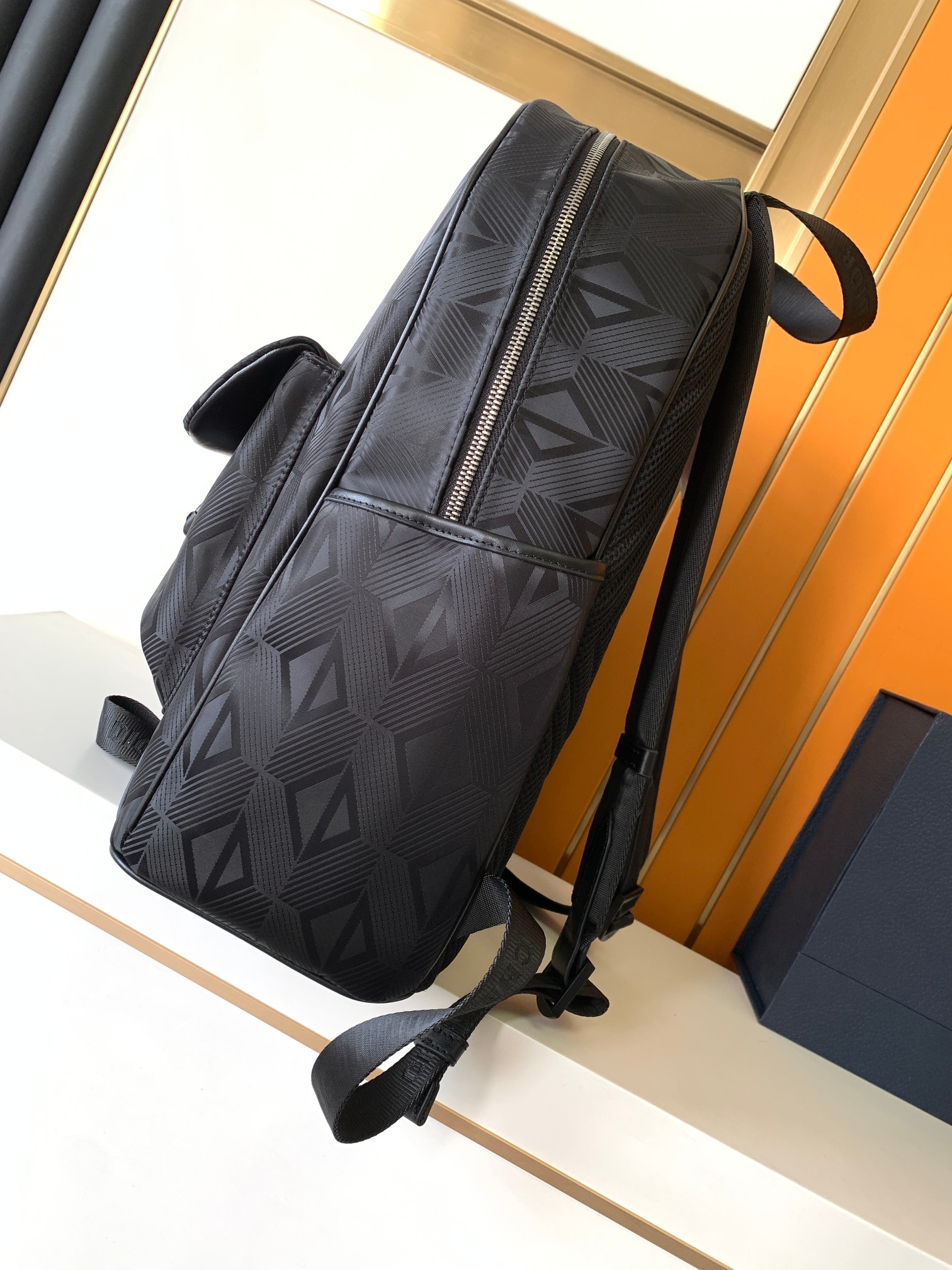 [TOP] Christian Dior Men's Oblique Printed And Cowhide Leather Bag 30×43x15cm - Black