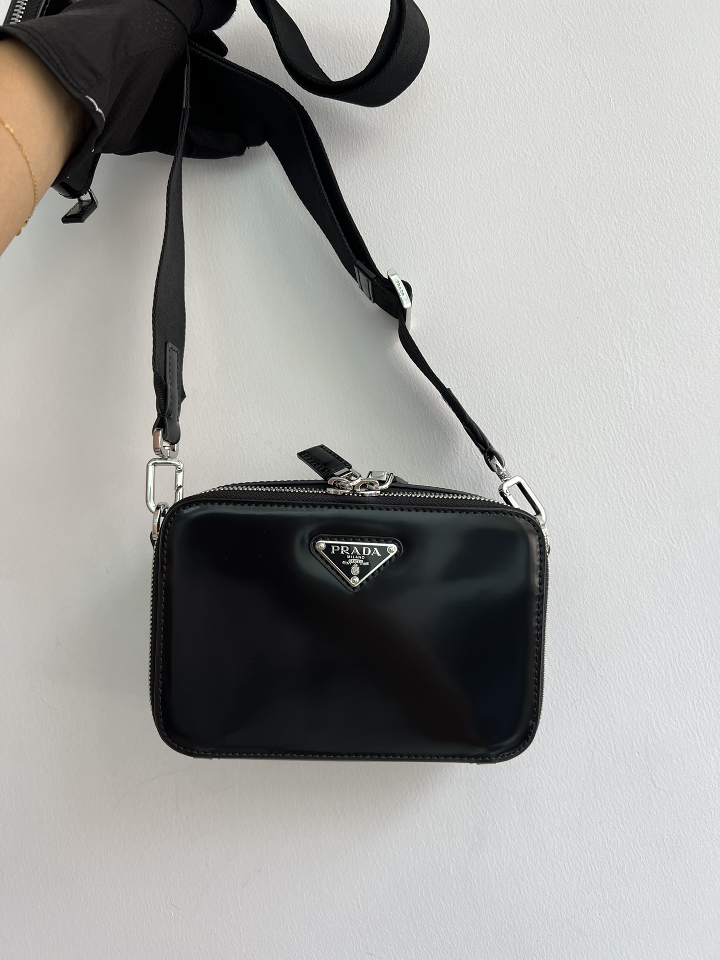 [Top] PRADA Messenger Bag Patent Leather/Crossgrain Cowhide 19x12.5x5.5cm - Black