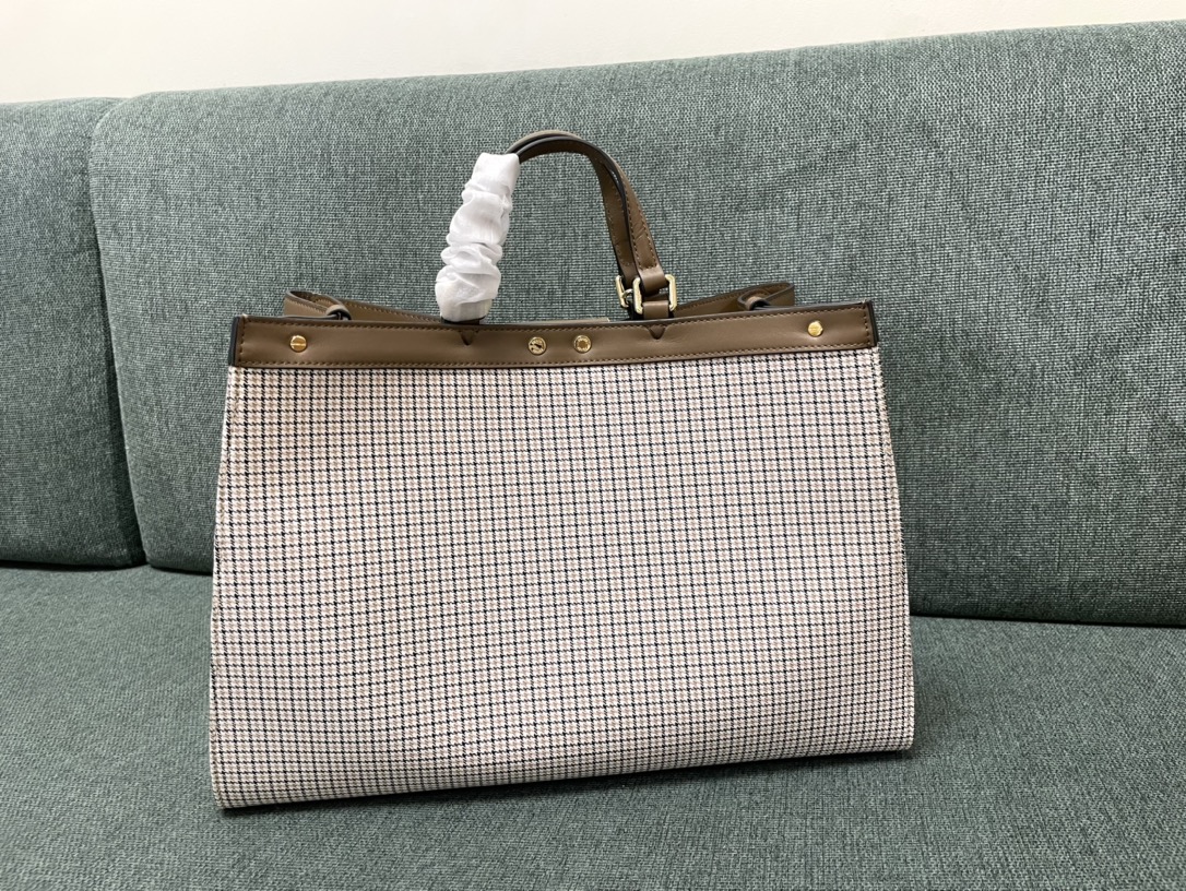 [TOP] FENDI Thousand Bird Checkered Sheepskin Material Peekaboo X-Tote Bags - 41x16x29.5cm - GHW&Apricot