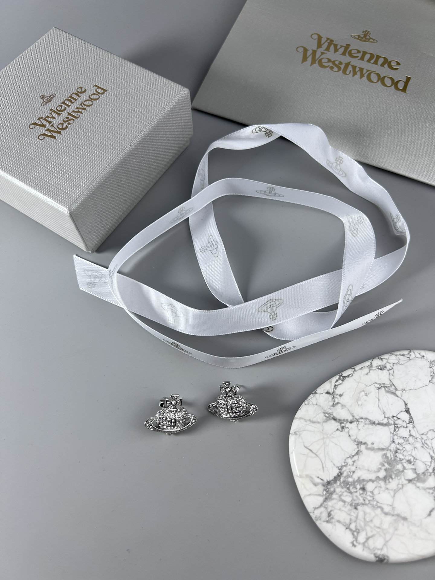 [TOP] Vivienne Westwood Heart Earrings - Silver