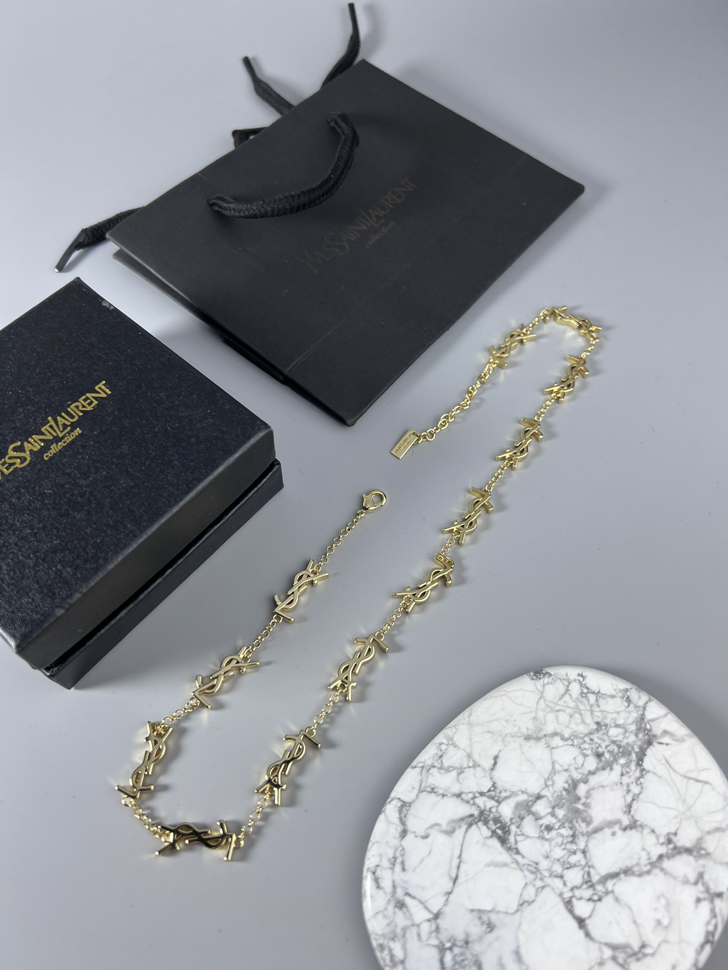 [TOP] Yves Saint Laurent YSL Metal Logo Necklace - Gold - YSL