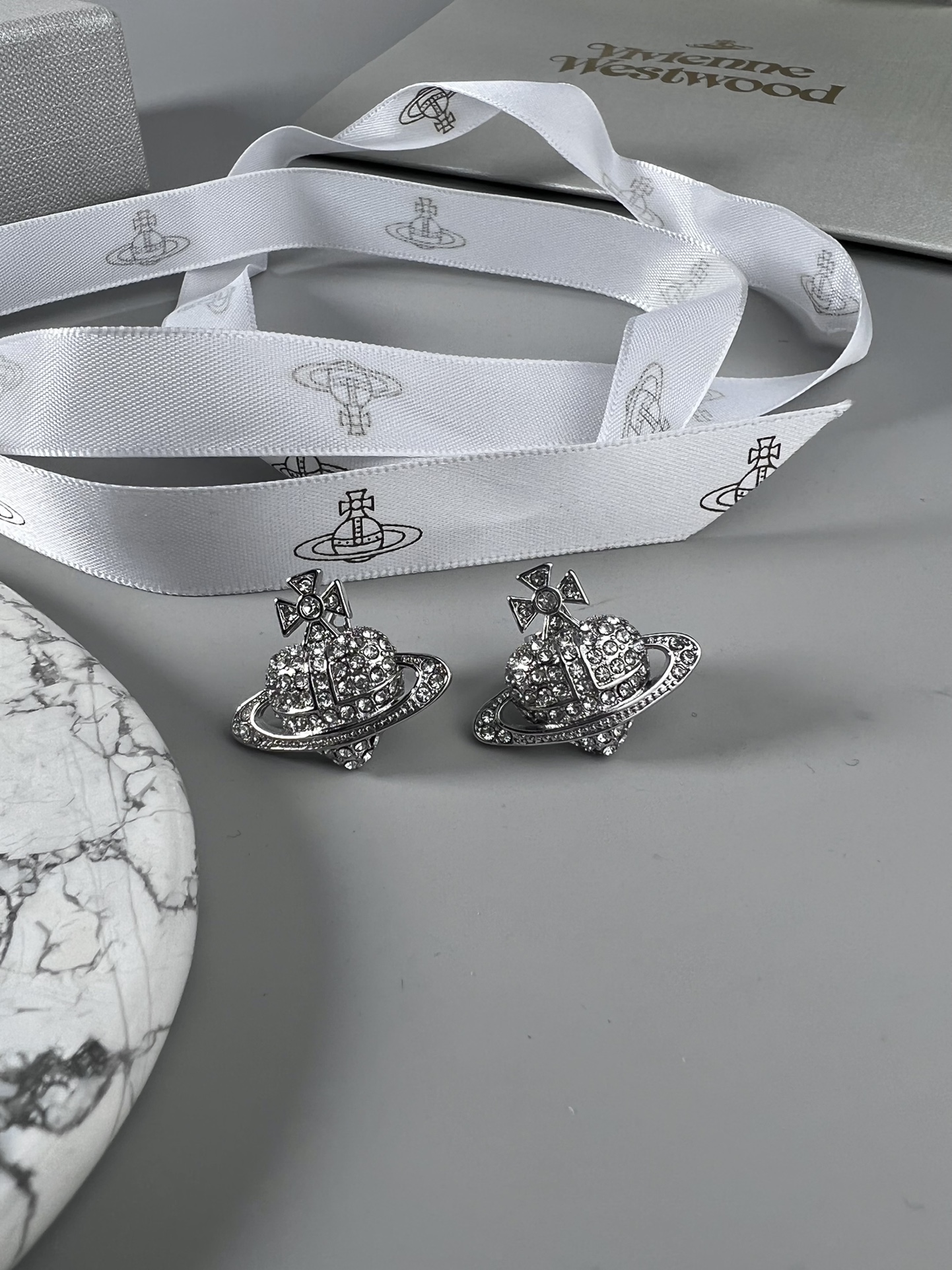 [TOP] Vivienne Westwood Heart Earrings - Silver