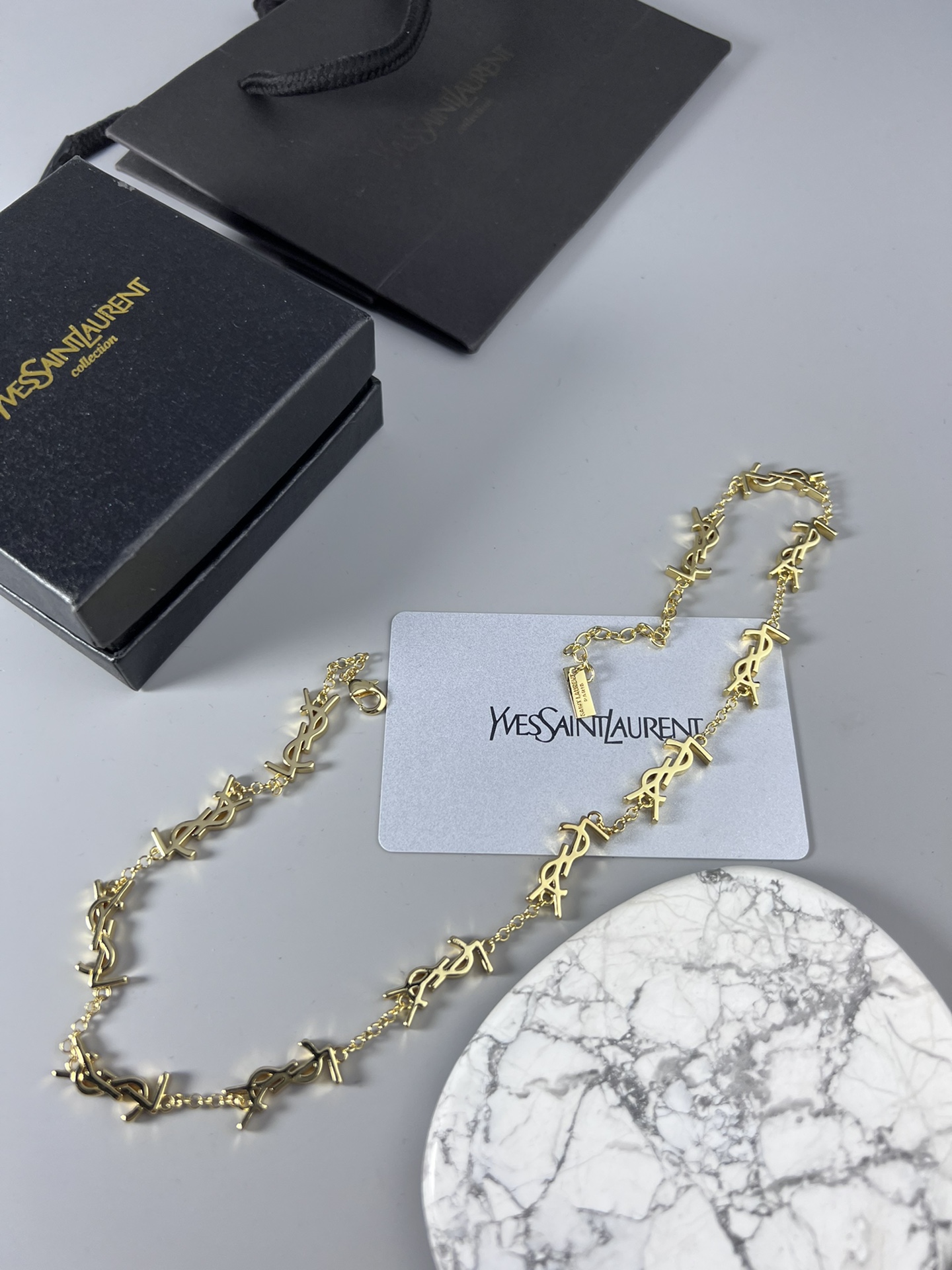 [TOP] Yves Saint Laurent YSL Metal Logo Necklace - Gold - YSL