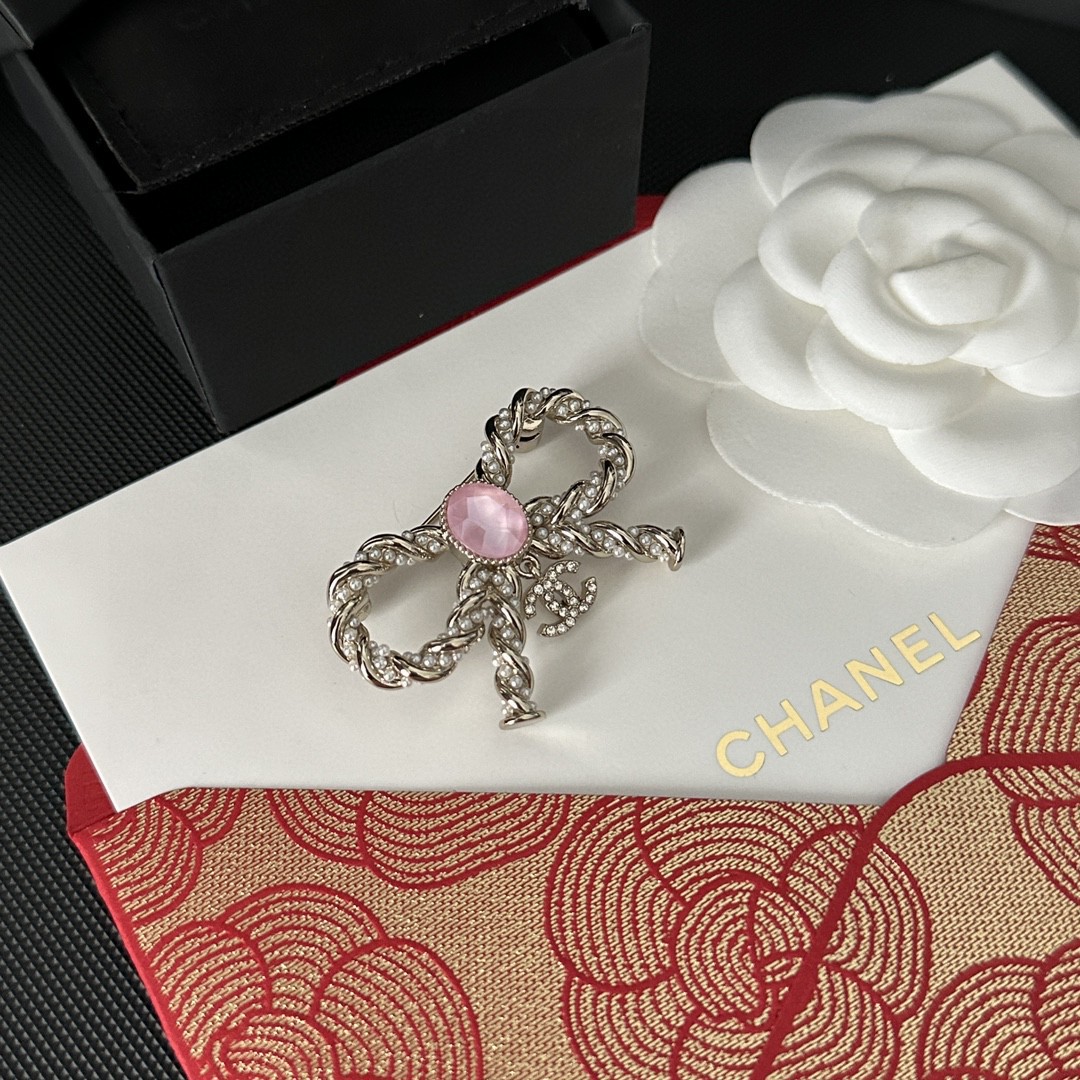 [TOP] CHANEL Bow Tie Brooch