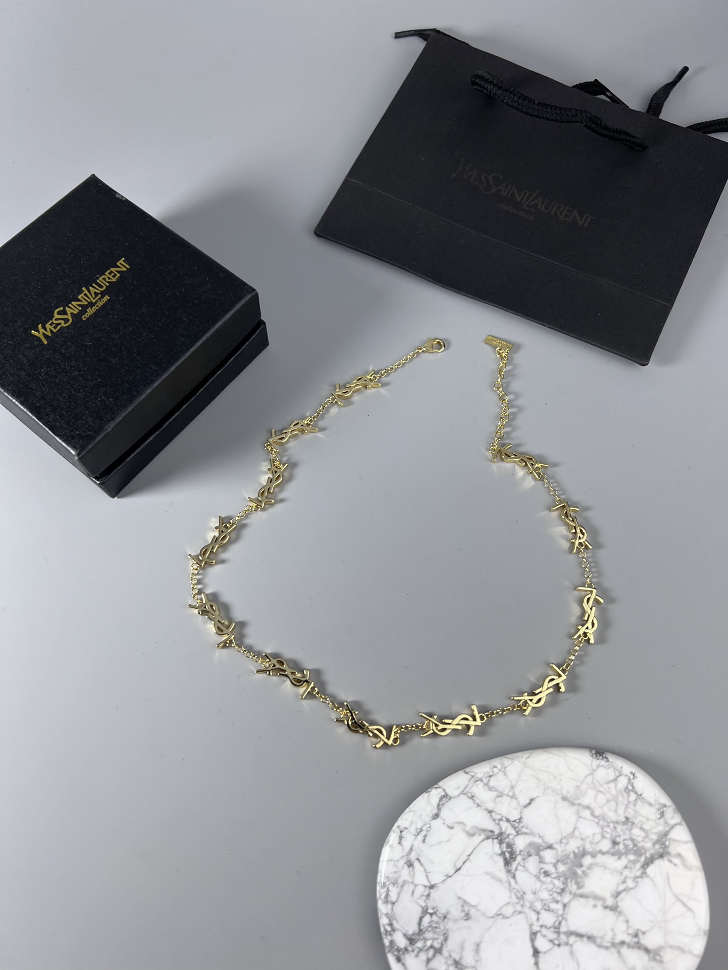 [TOP] Yves Saint Laurent YSL Metal Logo Necklace - Gold - YSL