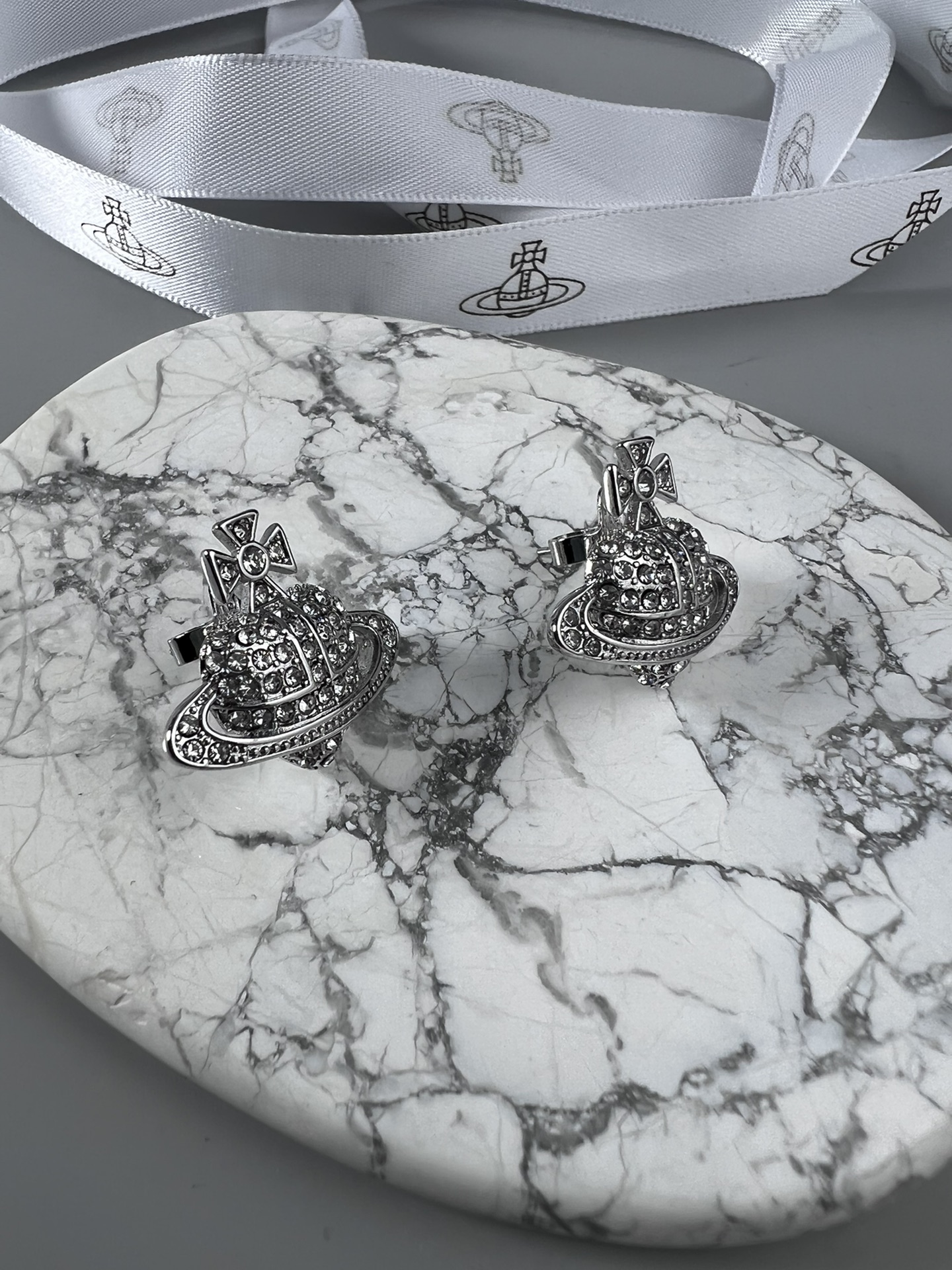 [TOP] Vivienne Westwood Heart Earrings - Silver