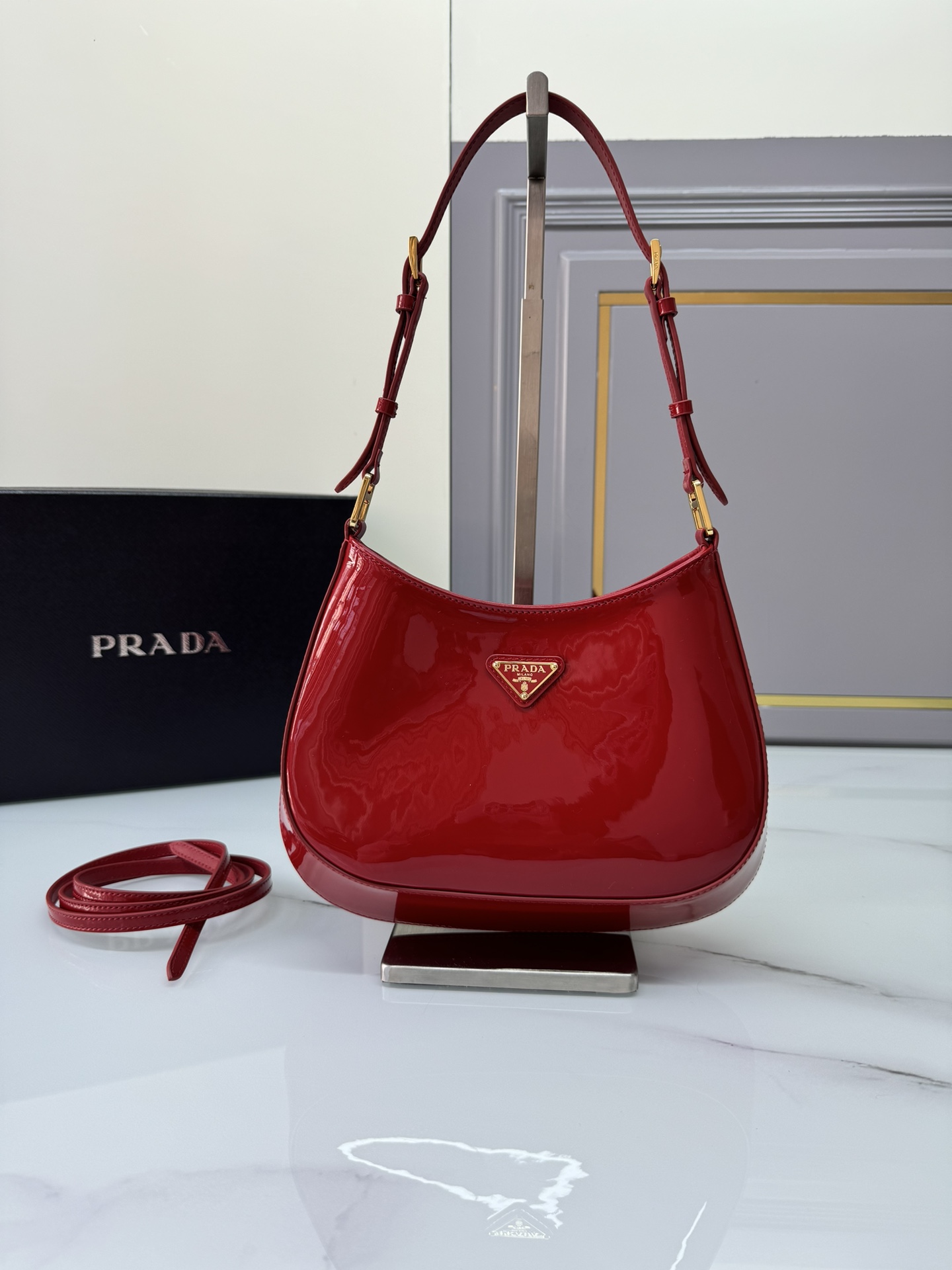 [TOP] PRADA Cleo Bag Patent Leather Large 22x18.5x4.5cm - 3 Color