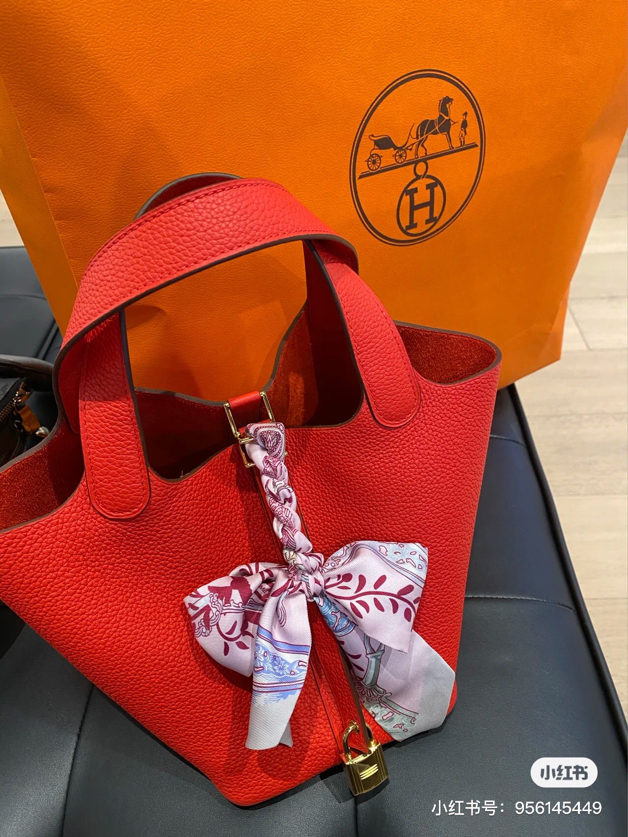 [TOP] HERMES Cowhide Picotin Lock Bags 18cm/22cm - 2 Sizes - Rouge Casaque - SHW&GHW