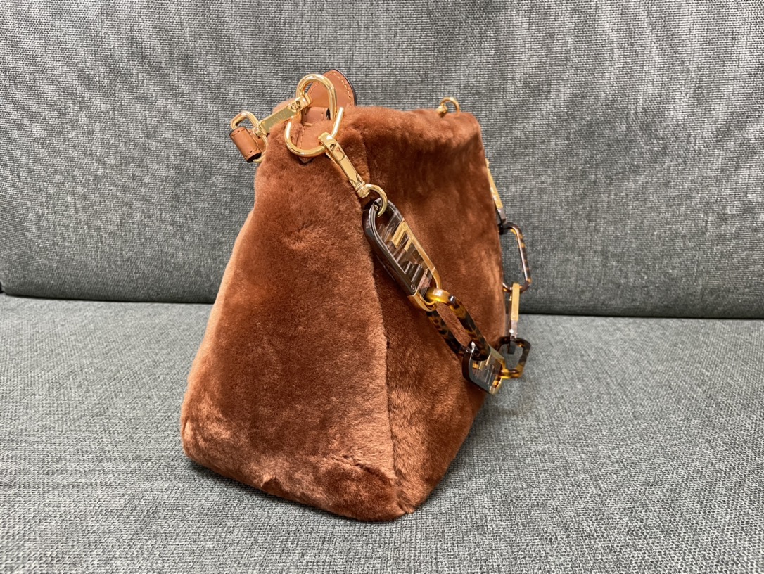 [TOP] FENDI Wool Fendi O'Lock Bags 36x16x26cm - Brown