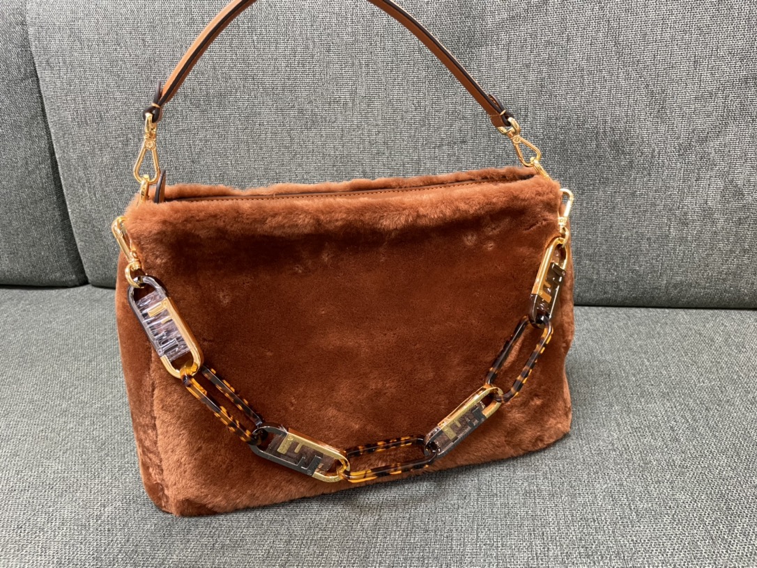 [TOP] FENDI Wool Fendi O'Lock Bags 36x16x26cm - Brown