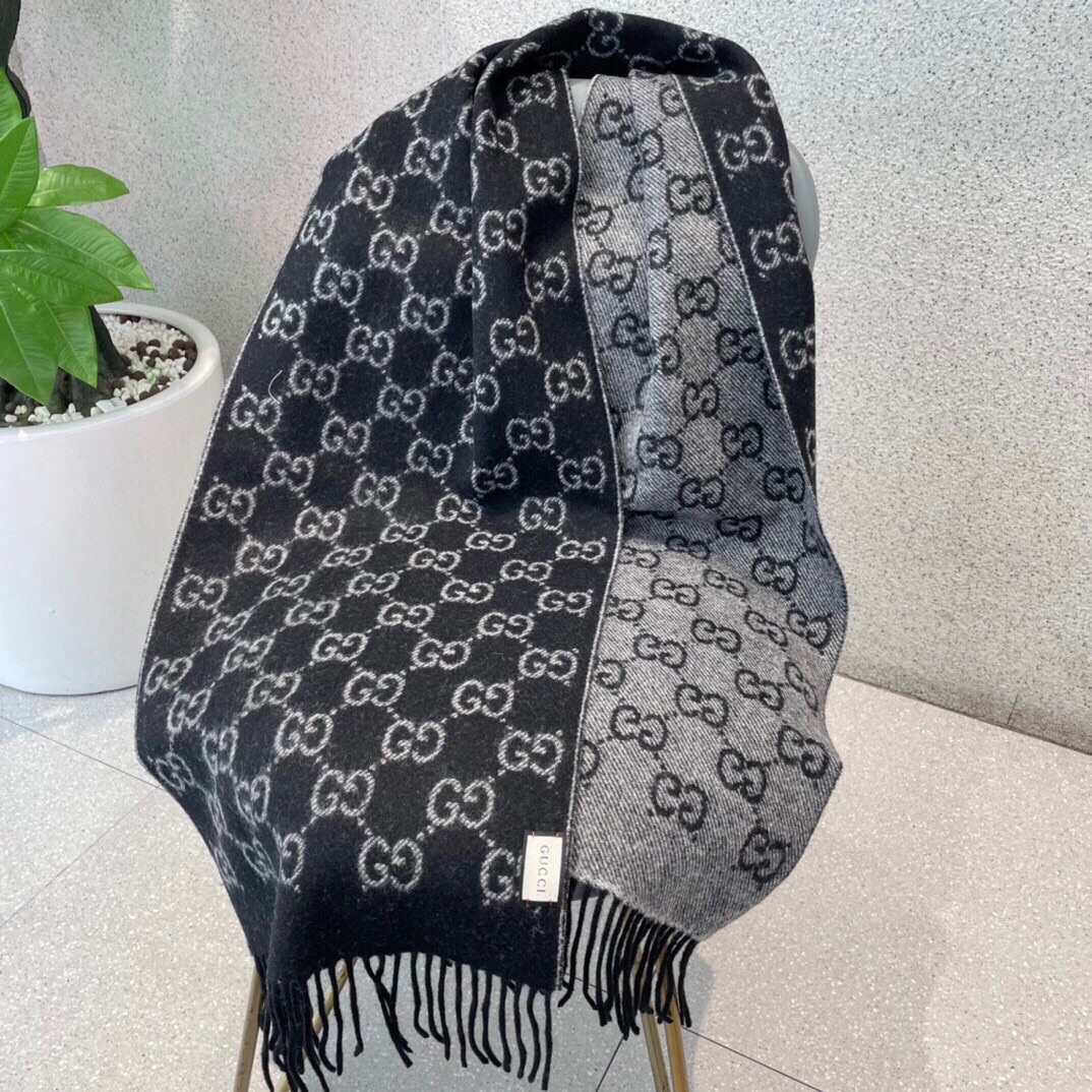 [TOP] GUCCI GG Letter Jacquard Scarf 32x180cm - Black