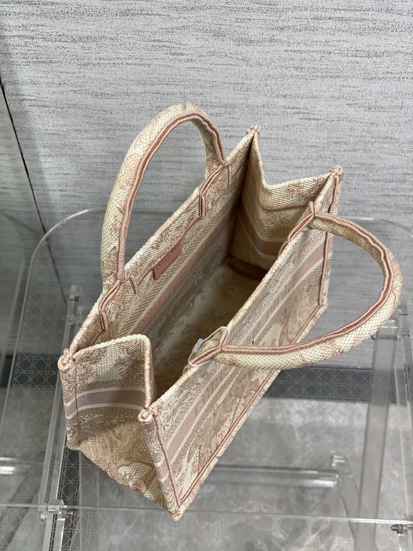 [TOP] Christian Dior Tiger Embroidery Pattern Tote Handbags - 26*8*22cm